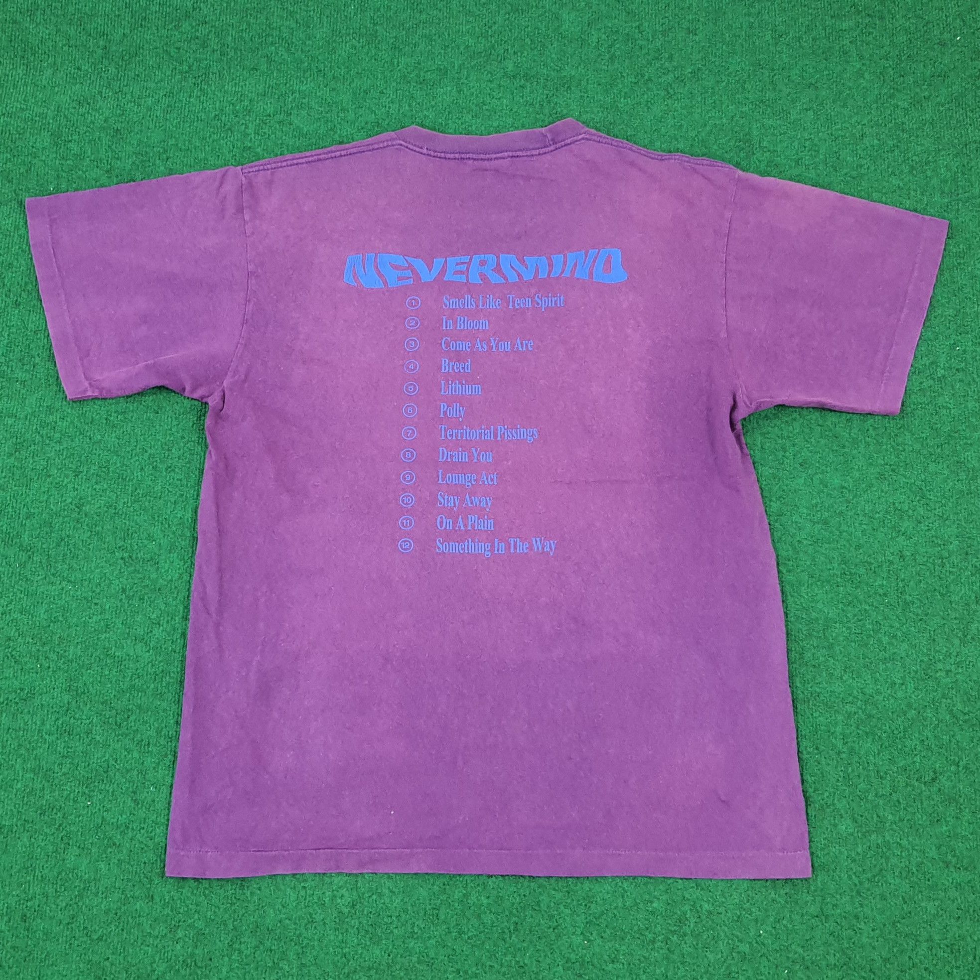 Band Tees × Vintage Vintage Nirvana Nevermind Album Song List Tshirt Size US L / EU 52-54 / 3 - 3 Thumbnail