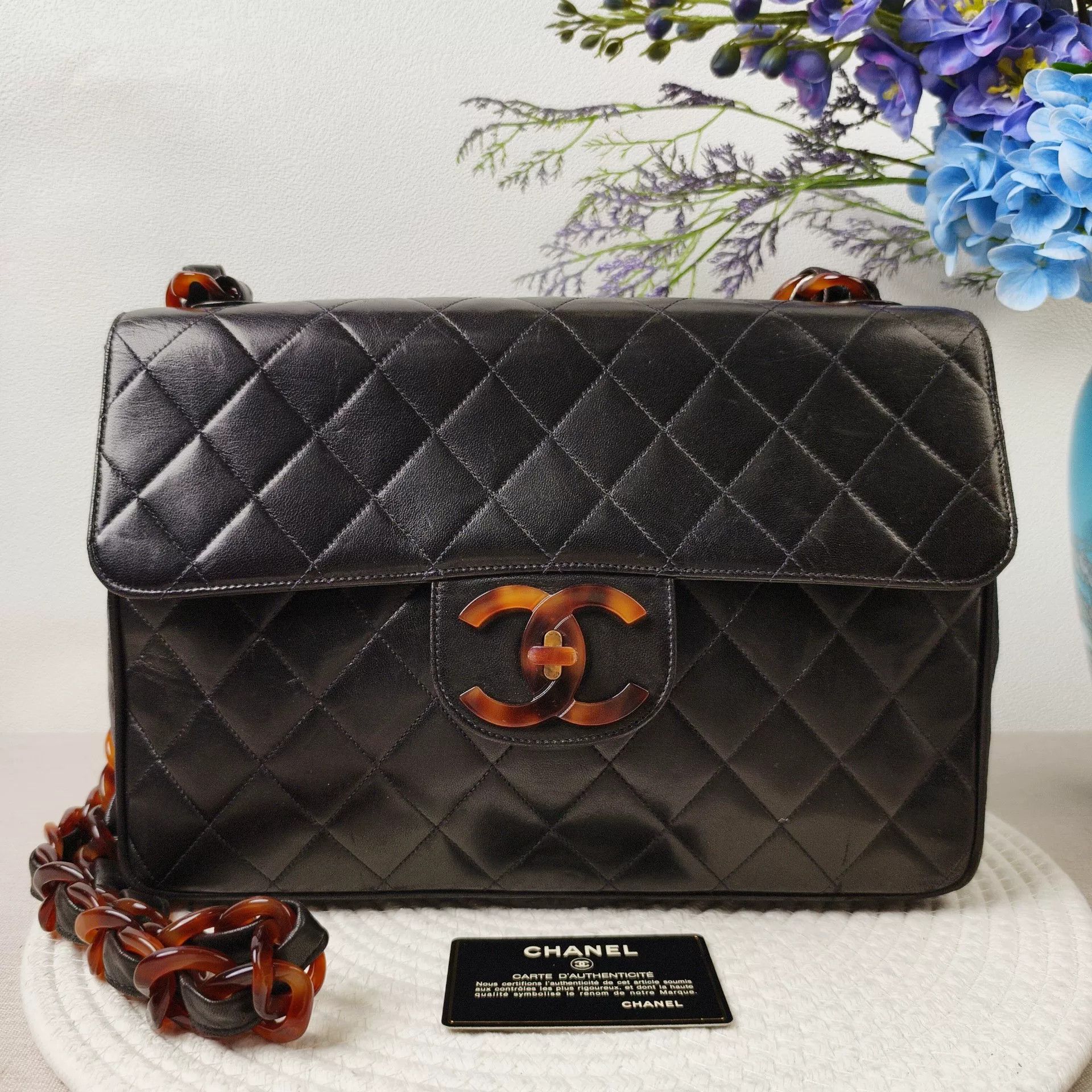 Chanel Pre-loved Bag Very good condition Size ONE SIZE - 1 Thumbnail
