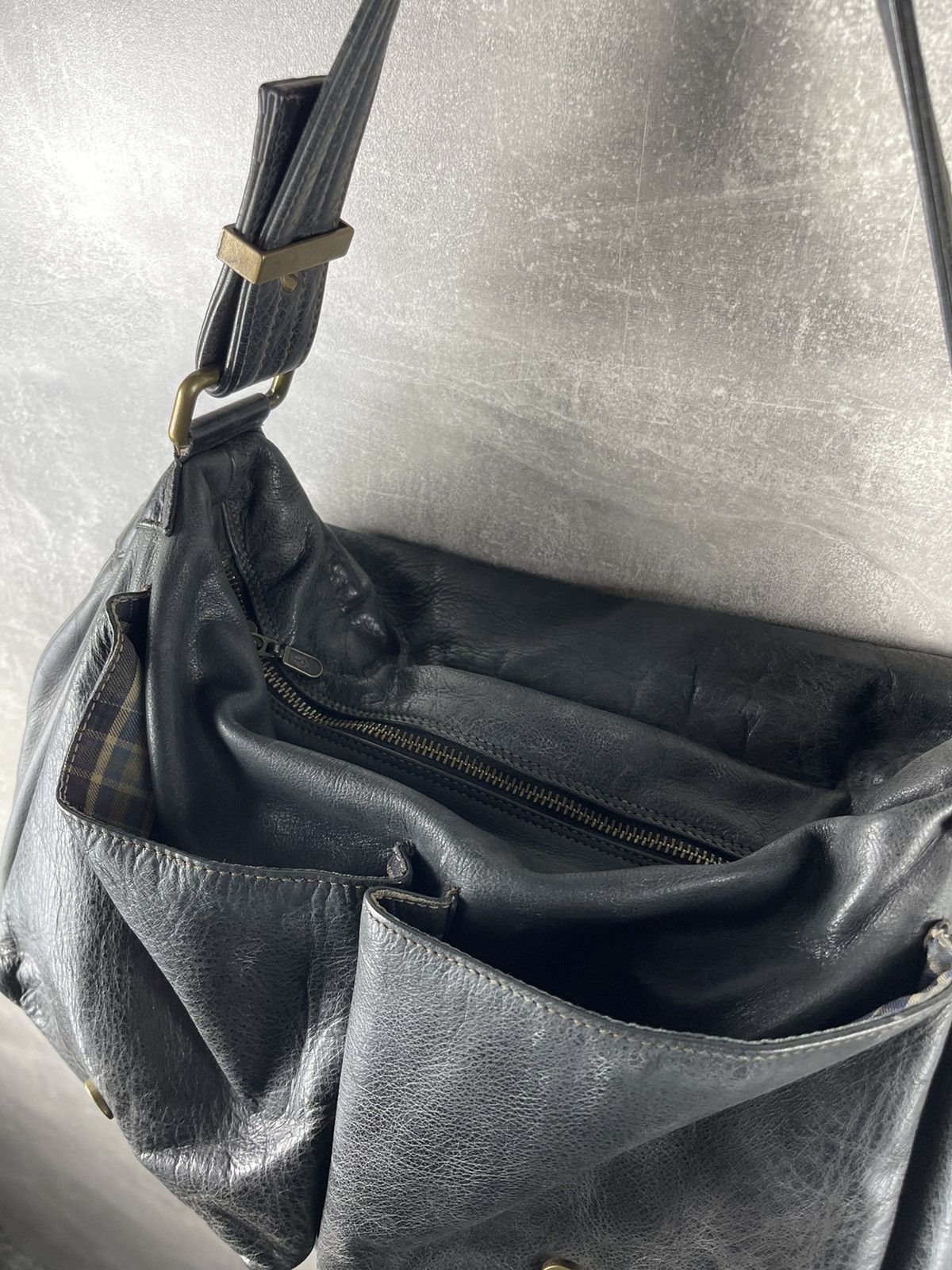 Diesel Diesel Vintage Nylon Crossbody Shoulder Messenger Bag 2000s Size ONE SIZE - 6 Thumbnail