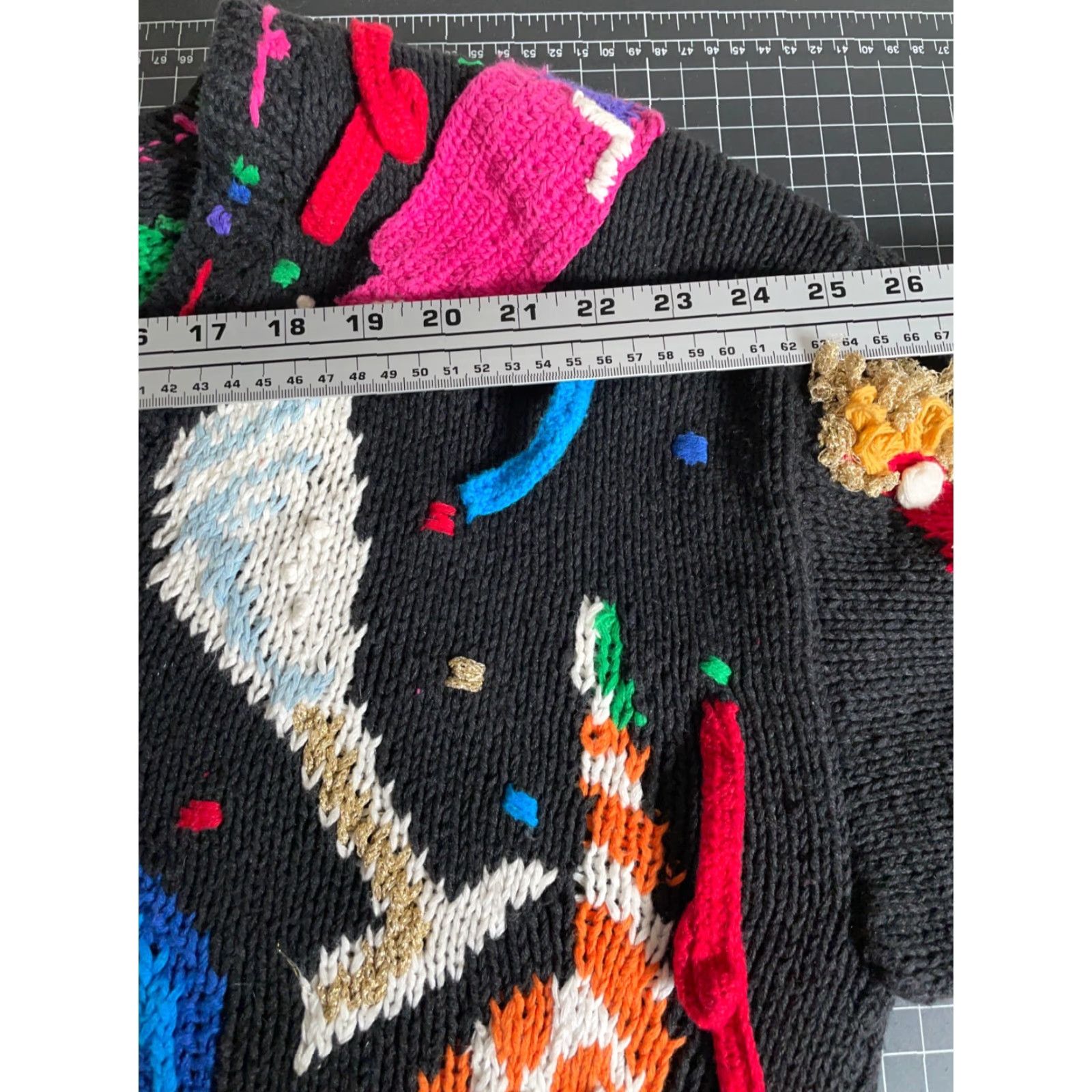 Vintage VINTAGE Eagle's Eye Cardigan Woman's Medium Black Hand Knit Crew Neck 90s Holiday Beaded Embroidered Sweater Girls/Womens? Size M / US 6-8 / IT 42-44 - 7 Thumbnail