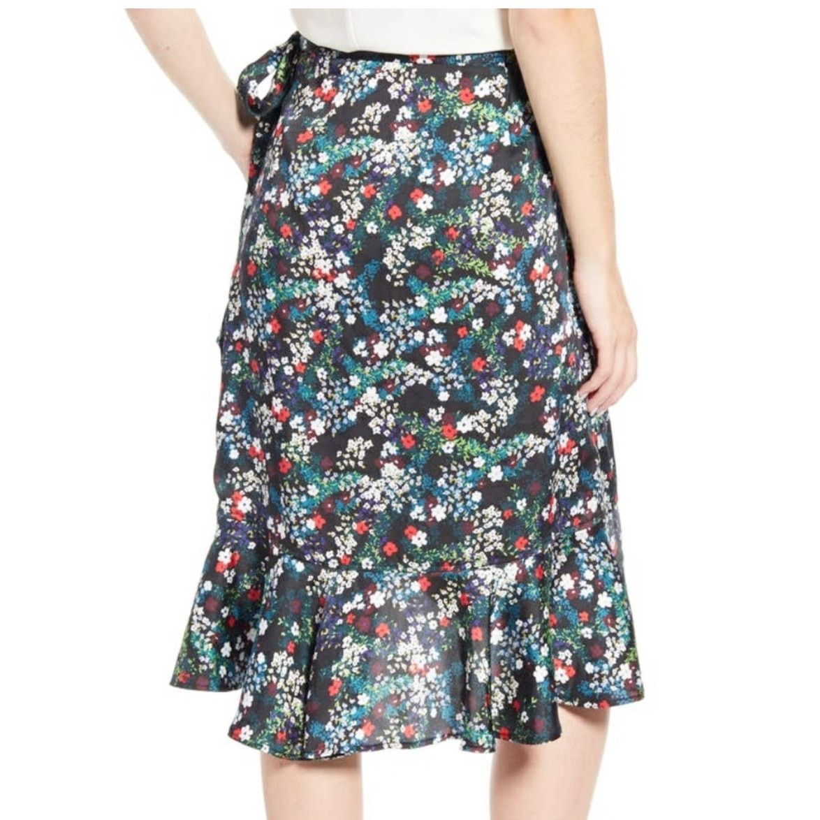 Rebecca Minkoff Rebecca Minkoff Zoe Black Floral Print Ruffled Wrap Skirt Size 36" / US 14 / IT 50 - 2 Thumbnail