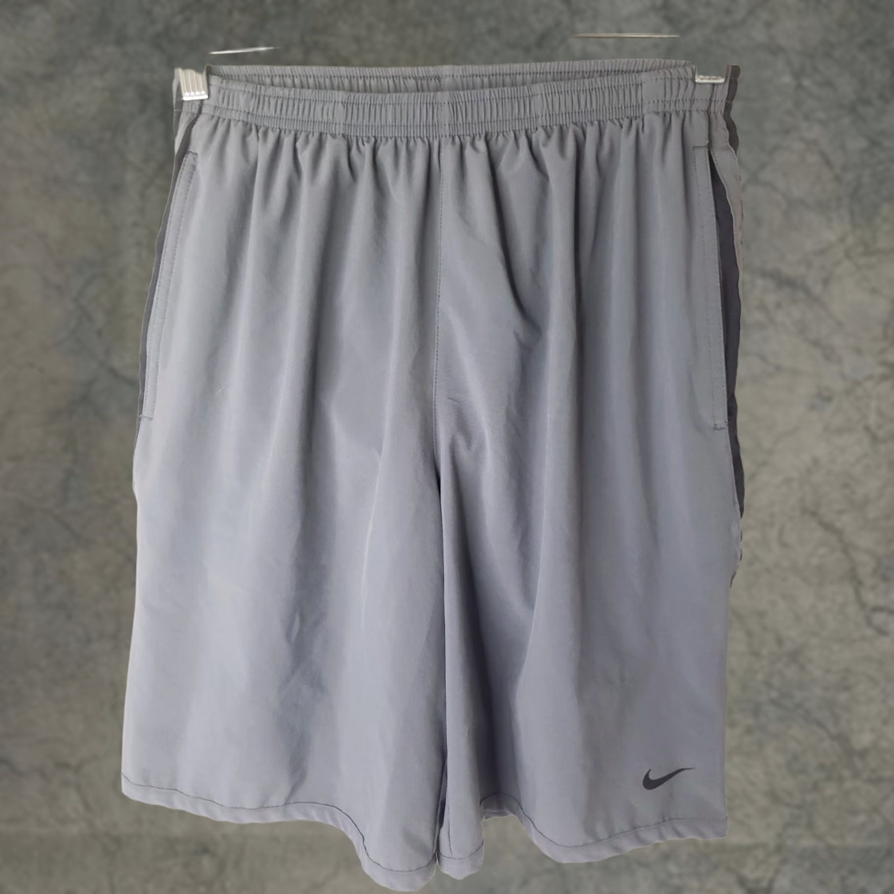 Nike Nike Men’s Flex Stride 9” Brief Lined Running Shorts Gray Size M Size US 31 - 1 Thumbnail