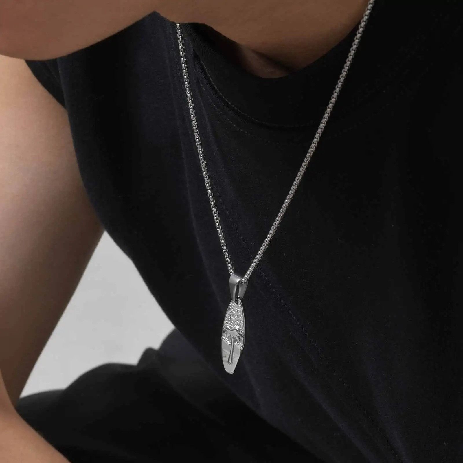 Jewelry Coconut Tree Necklace Size ONE SIZE - 4 Thumbnail