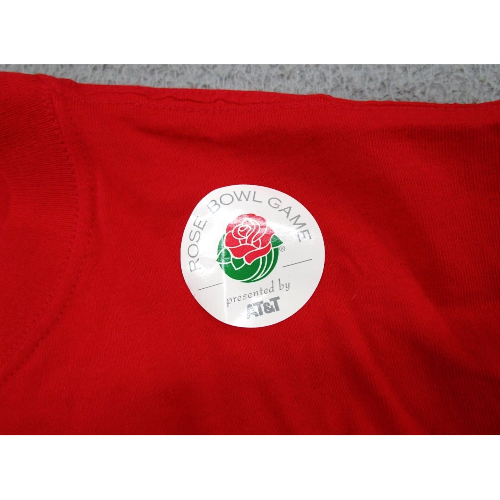 Vintage VTG Wisconsin Badgers Rose Bowl Shirt XL Red Santee Mens Short Sleeve T-Shirt Size US XL / EU 56 / 4 - 3 Thumbnail