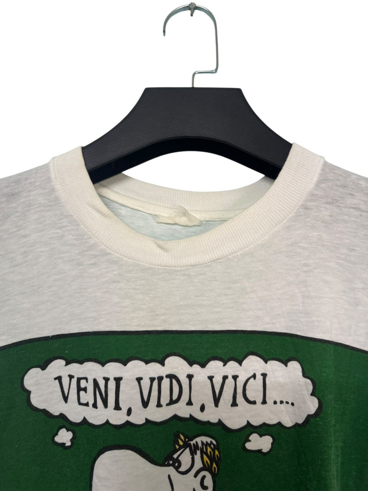 Vintage VTG VENI VIDI VICI JULIUS CAESAR PARODY TEE Size US L / EU 52-54 / 3 - 4 Thumbnail