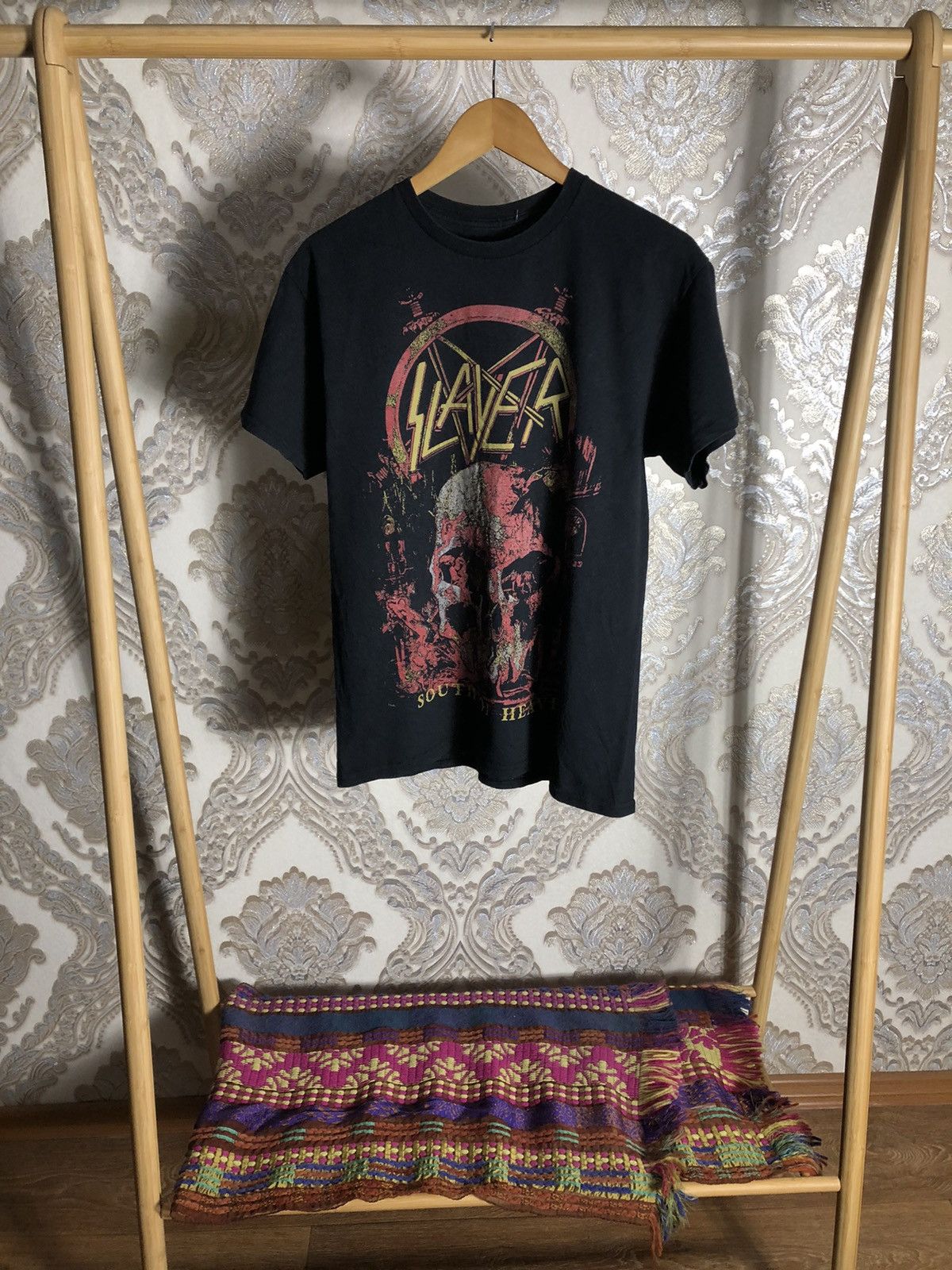 Band Tees VINTAGE SLAYER WORLD TOUR ROCK T-SHIRT METAL RETRO Y2K 90s Size US M / EU 48-50 / 2 - 1 Thumbnail