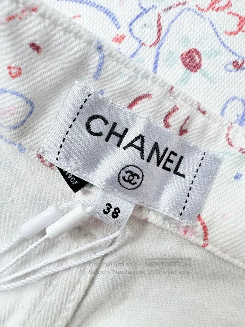 Chanel Chanel 25C spring and summer colourful graffiti small fish Size 25" / US 0 / IT 36 - 5 Thumbnail