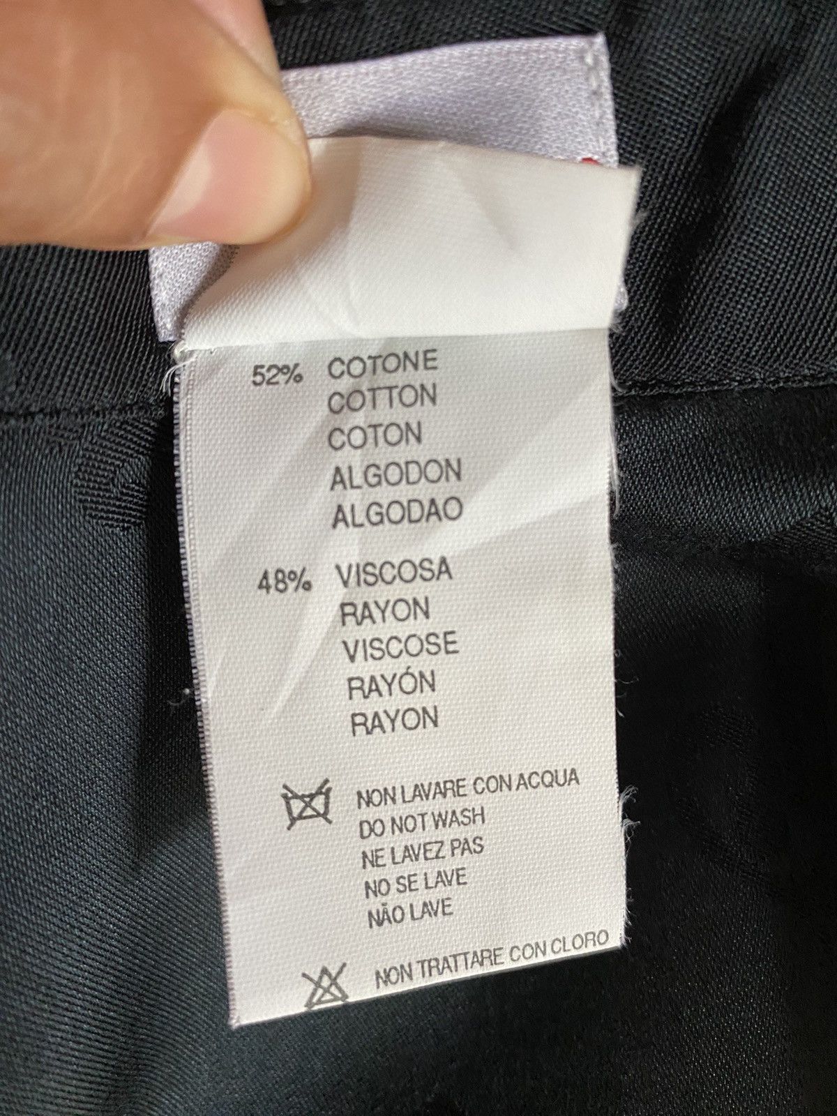 Versace VERSACE CLASSIC Rayon Black Shirt Size M / US 6-8 / IT 42-44 - 8 Thumbnail