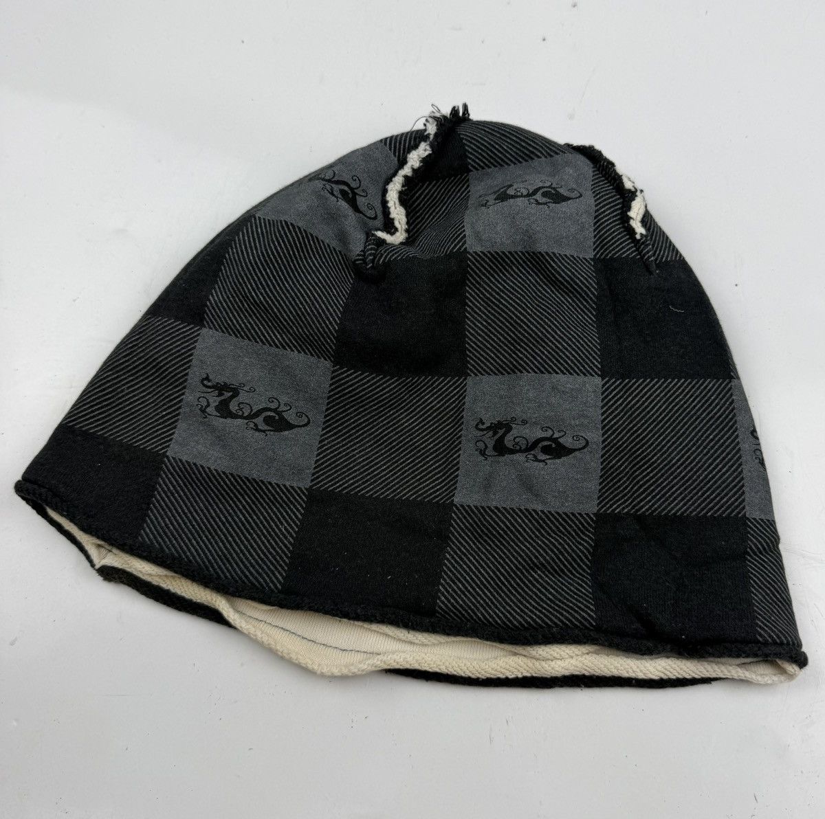 Japanese Brand dance with dragon reversible beanie hat tc45 Size ONE SIZE - 6 Thumbnail