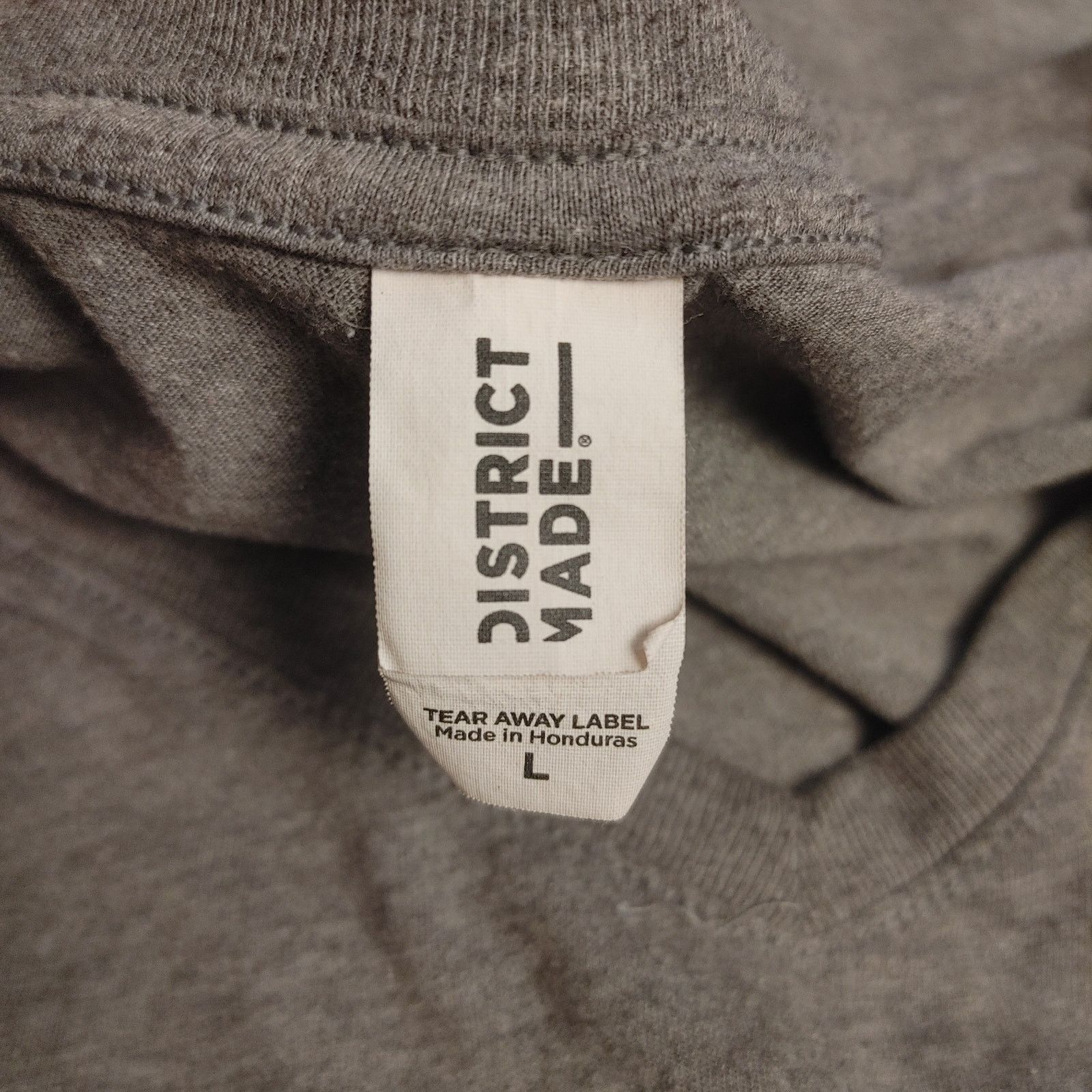 Other District Made - Women's LG Gray Short Sleeve V-Neck "Boss" Size L / US 10 / IT 46 - 3 Thumbnail
