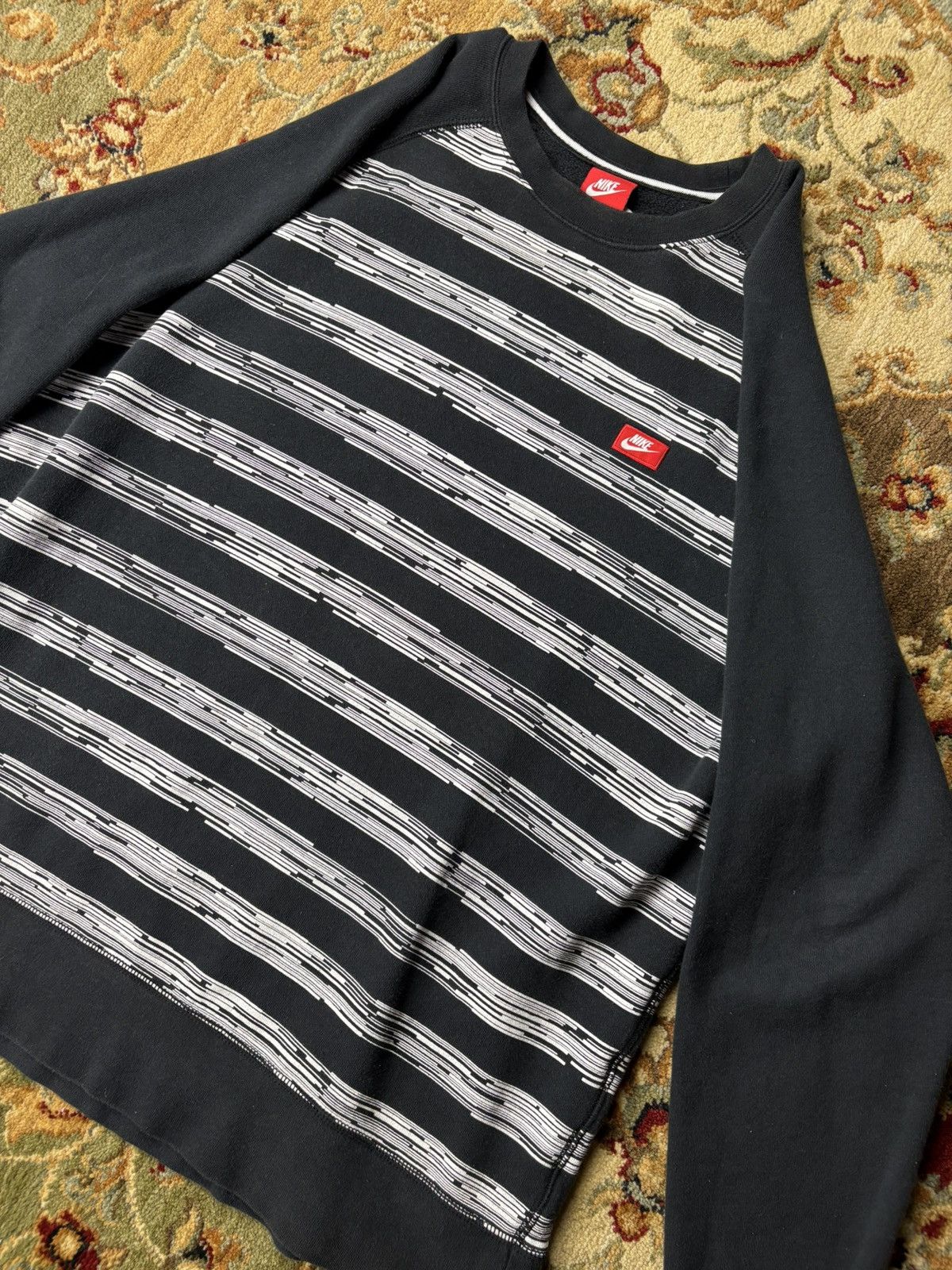 Nike × Vintage 2010’s Grunge Nike Crewneck Sweatshirt Size US XXL / EU 58 / 5 - 2 Thumbnail