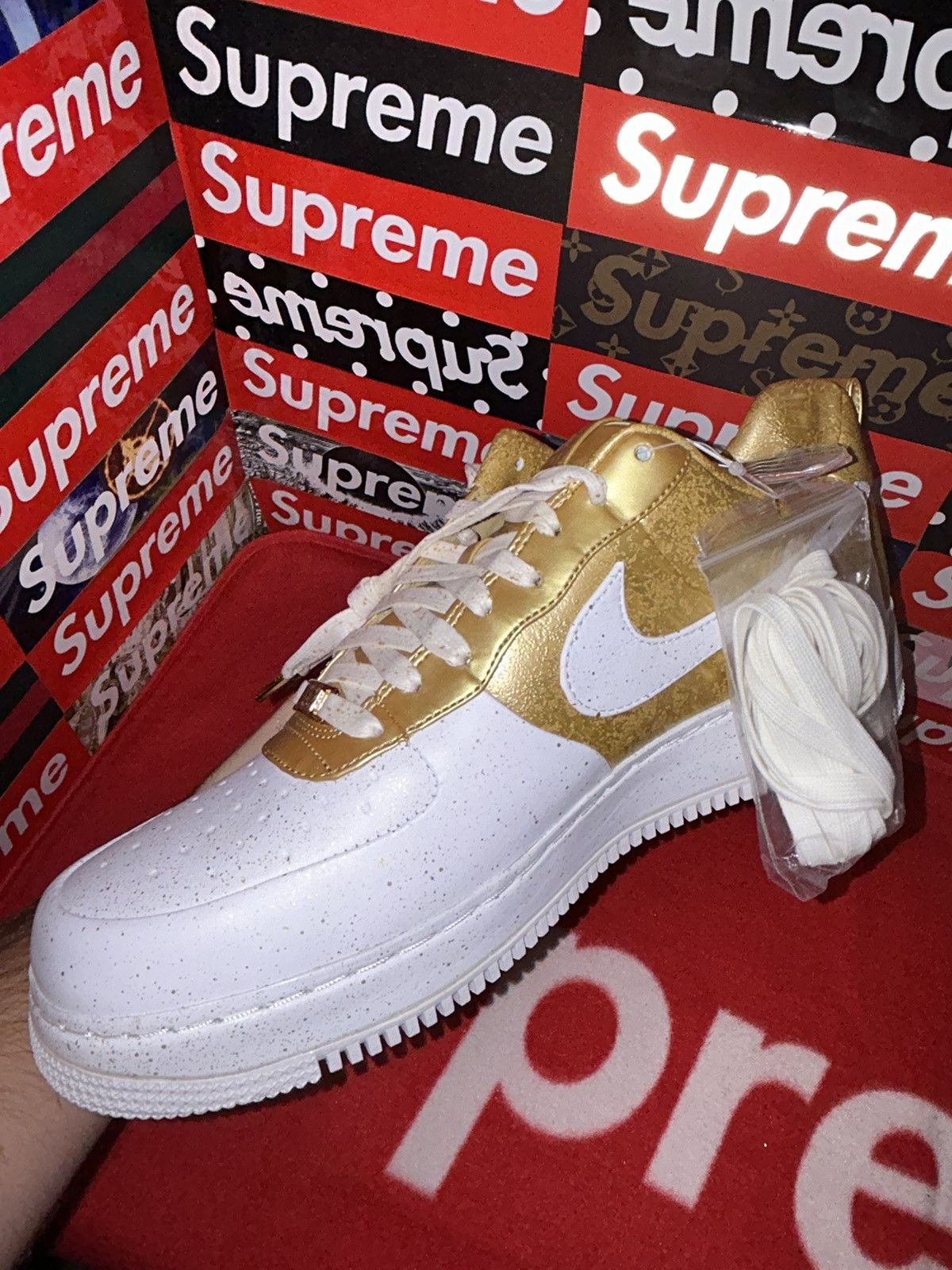 Nike Nike Air Force 1 Low ‘Supreme Gold Medal’ 516630-170 size 12 Size US 12 / EU 45 - 8 Thumbnail