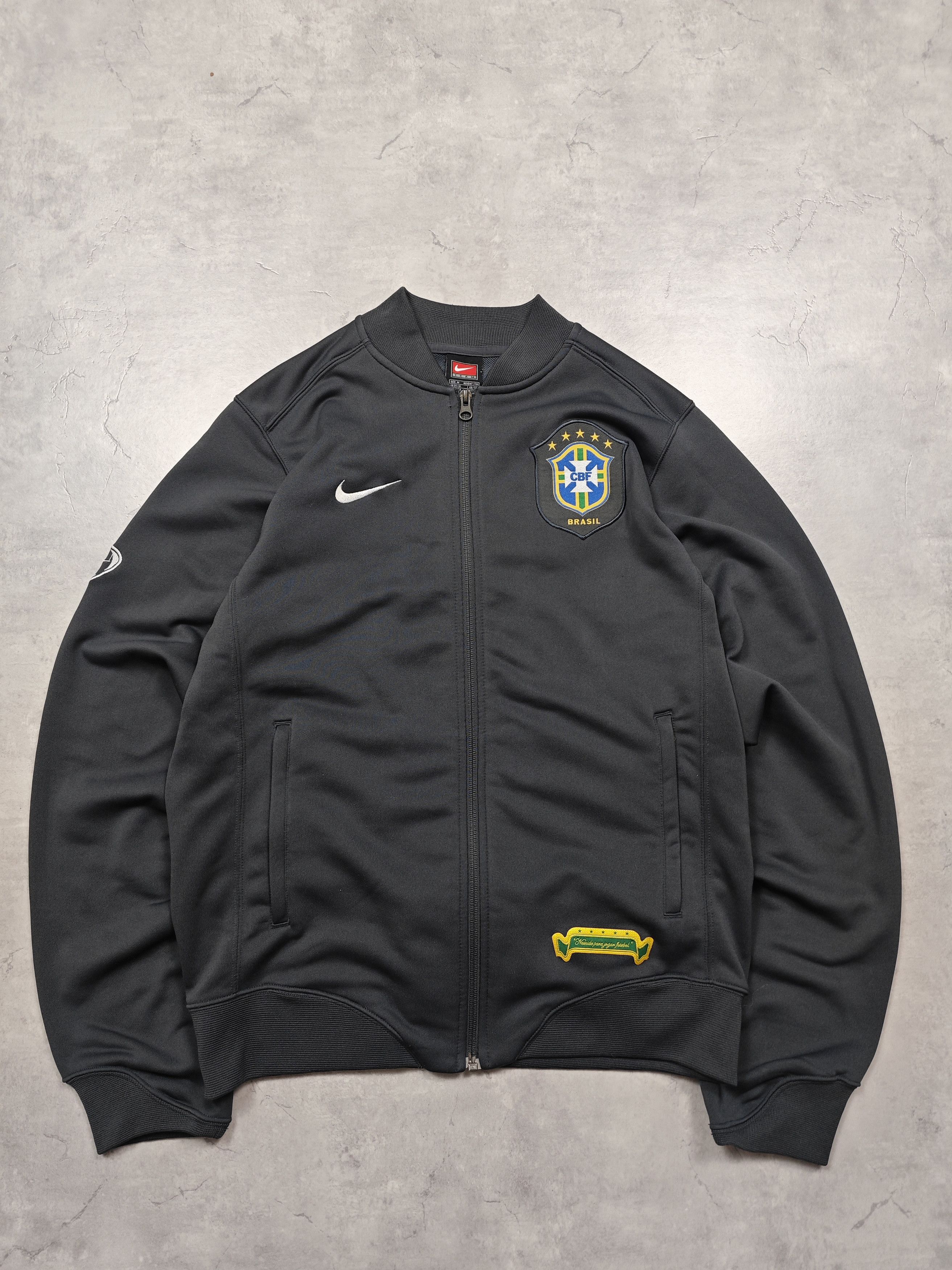Nike Nike Brasil Vintage Size US M / EU 48-50 / 2 - 1 Thumbnail