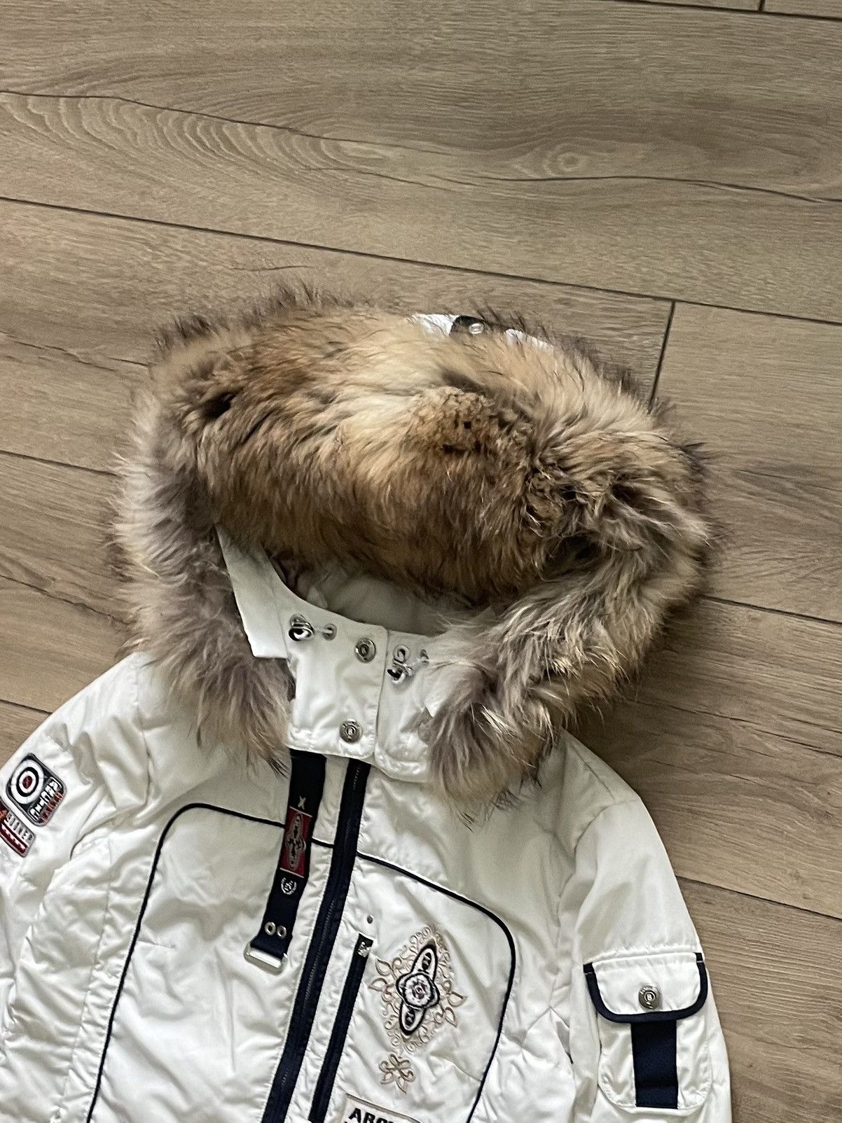 Bogner Rare Vintage Bogner Arctic jacket With fur Size M / US 6-8 / IT 42-44 - 4 Thumbnail