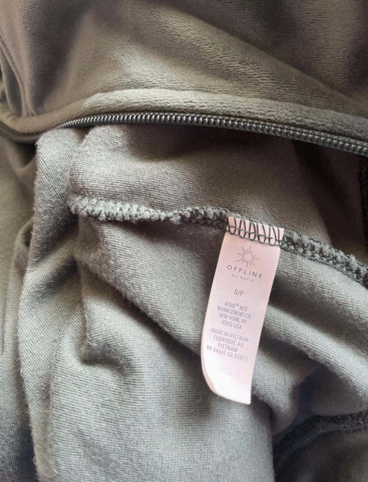 Other OFFLINE By Aerie Velour Lounge Set Sage Green Small Size ONE SIZE - 6 Thumbnail