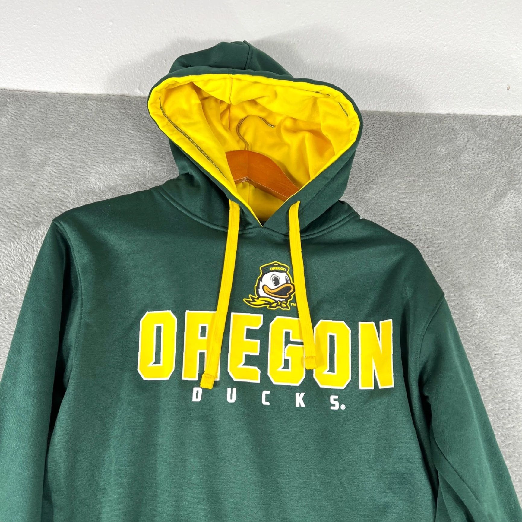 Champion Oregon Ducks Champion Hoodie Mens Small Green Pullover Sweatshirt NCAA Size US S / EU 44-46 / 1 - 2 Thumbnail