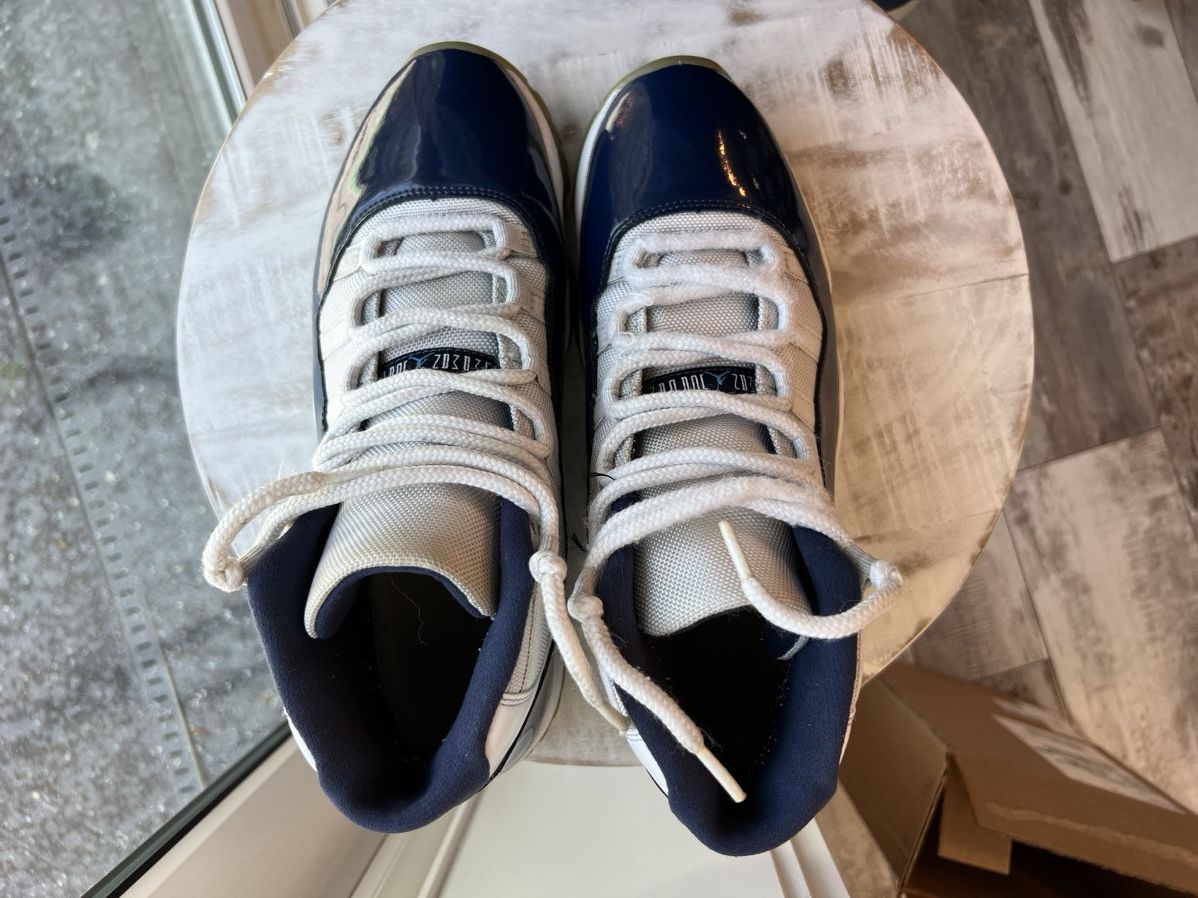 Jordan Brand × Nike Nike Air Jordan 11 Retro Win Like 82 Size 11.5 Size US 11.5 / EU 44-45 - 2 Thumbnail