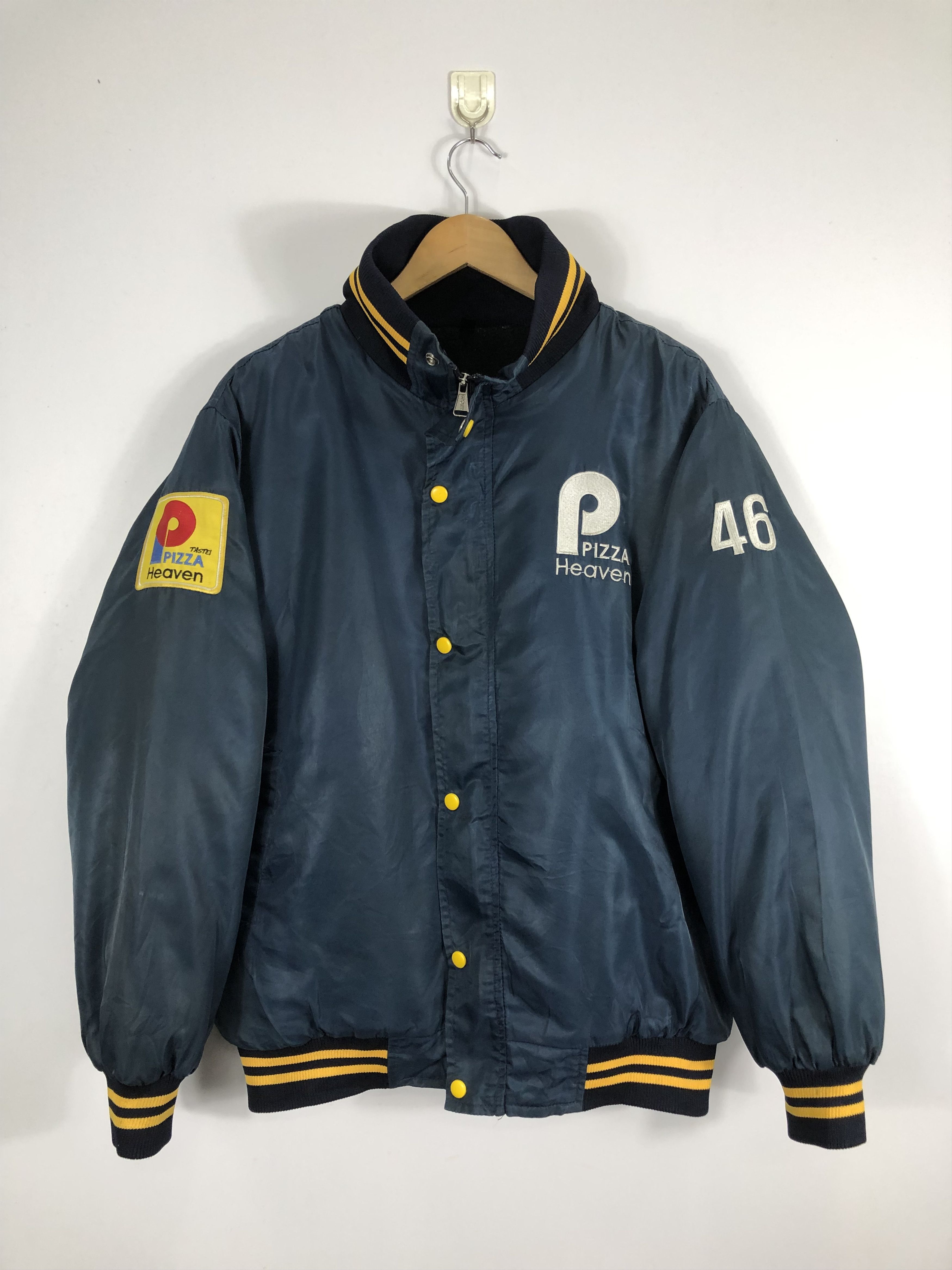 Vintage Vintage Pizza Heaven Puffer Bomber Jacket J0608 Size US XXL / EU 58 / 5 - 1 Thumbnail