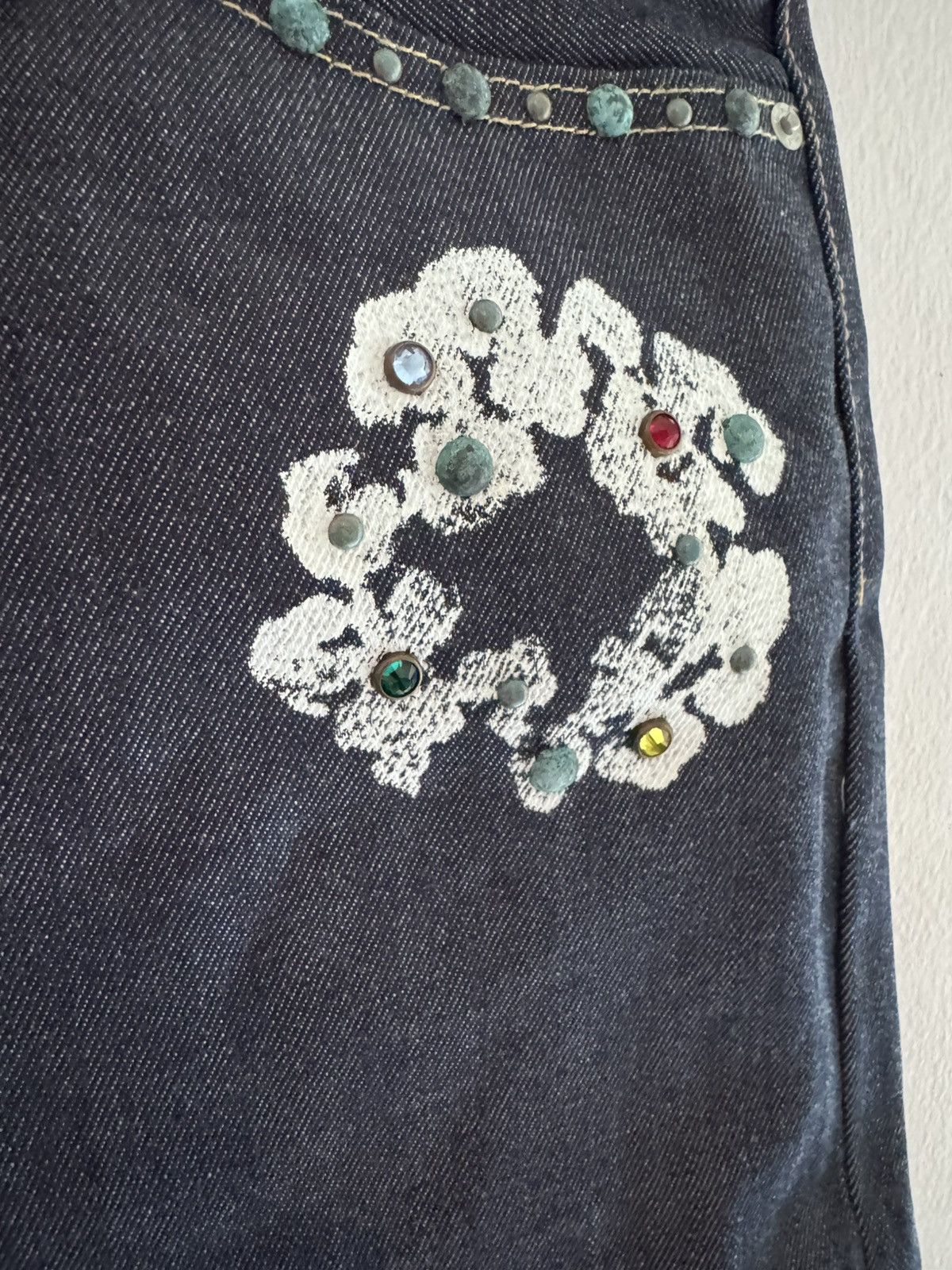 DENIM TEARS Denim Tears Rhinestone Cotton Wreath Raw Selvedge Size US 34 / EU 50 - 3 Thumbnail
