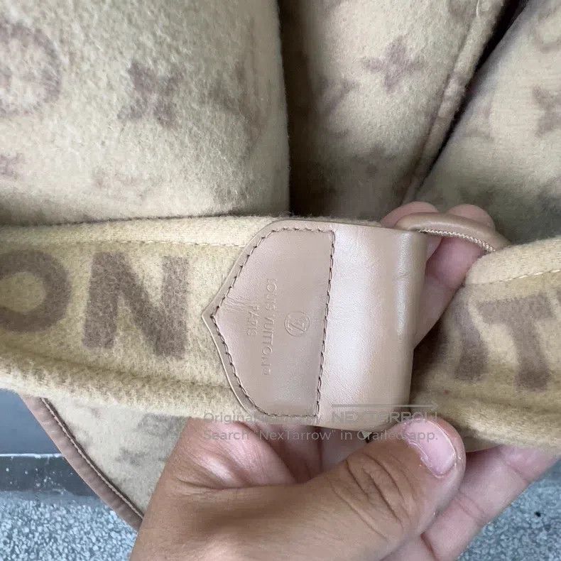 Louis Vuitton Louis Vuitton coat Size XS / US 0-2 / IT 36-38 - 4 Thumbnail