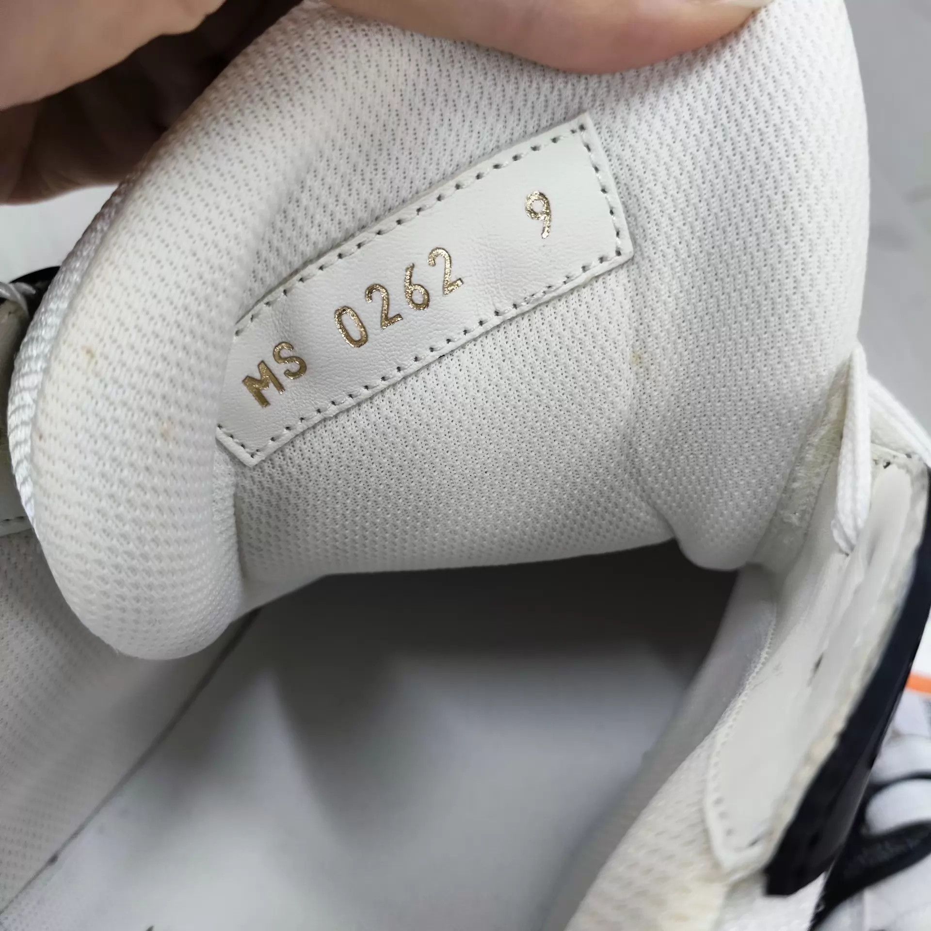 Louis Vuitton Louis Vuitton Black & White Denim Panda Trainer US 9 Size US 9 / EU 42 - 5 Thumbnail