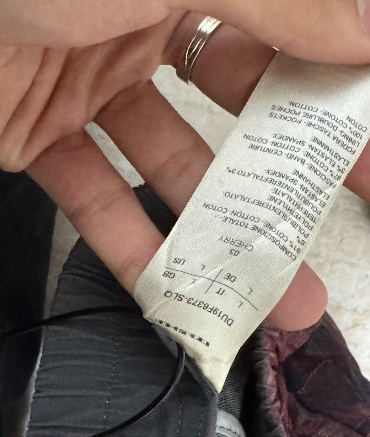 Rick Owens red adhesive cropped pants 2412-Nextarrow