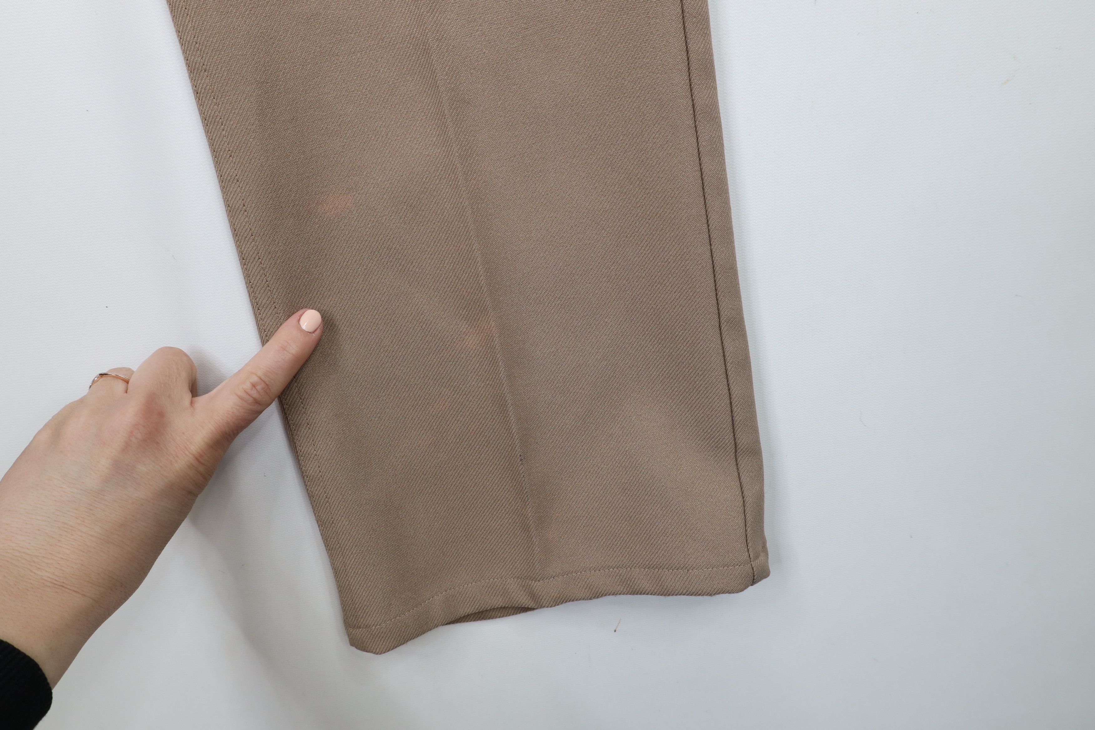 Levi's × Vintage Vintage 90s Levis Flared Wide Leg Knit Chino Pants Beige USA Size US 36 / EU 52 - 5 Thumbnail