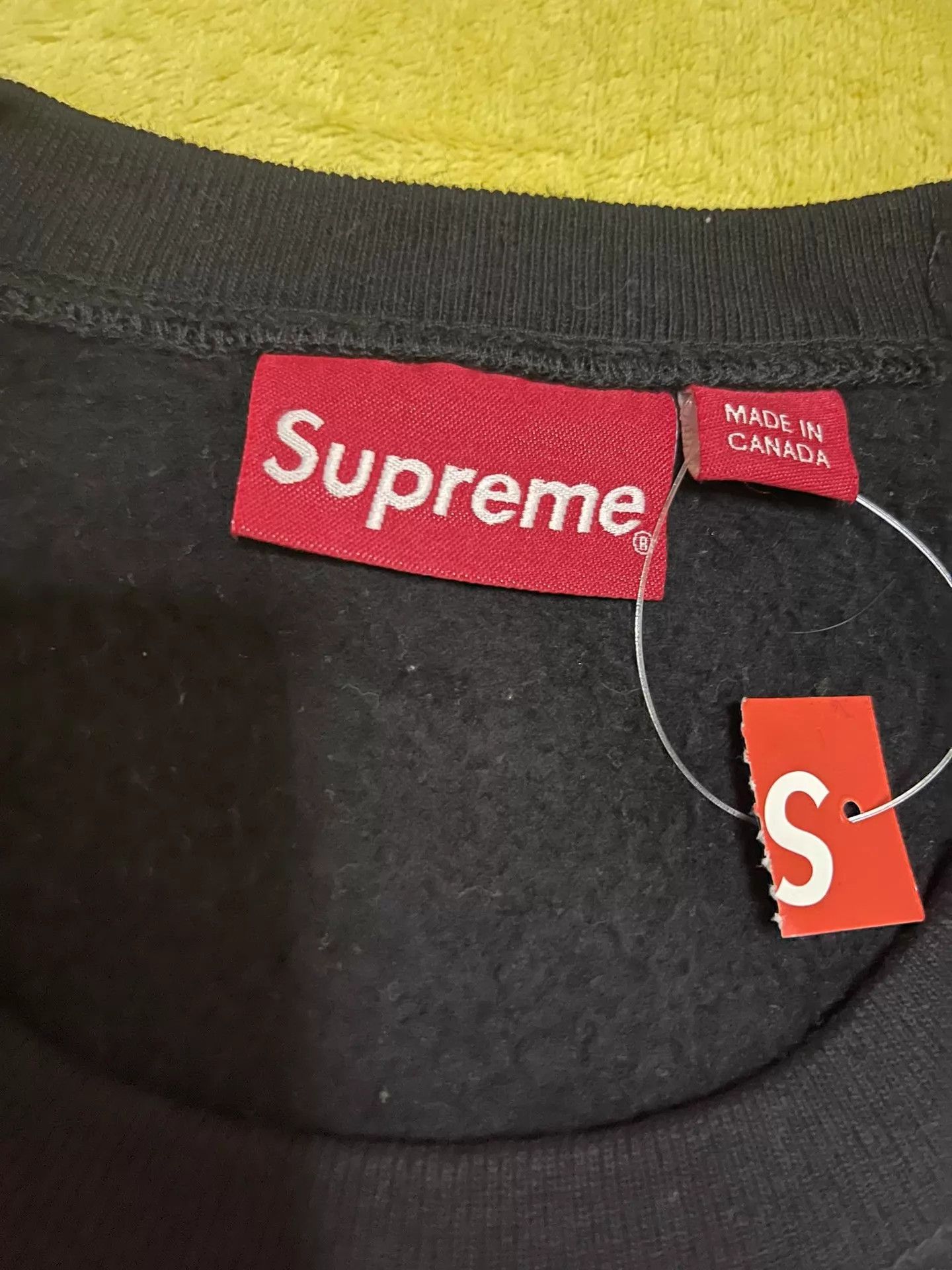 Supreme Supreme FW18 Box Logo Crewneck Black/Black XL NWT Size US XL / EU 56 / 4 - 3 Thumbnail