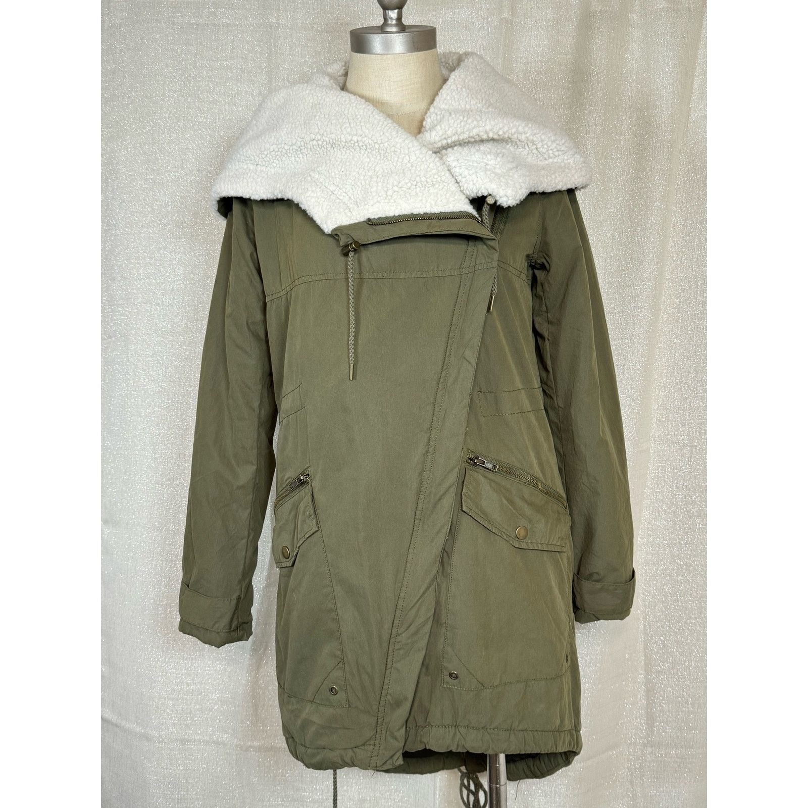 Unknown London Charlotte Russe Sherpa Lined Olive Green Hoodded Parka Coat Size XS / US 0-2 / IT 36-38 - 1 Thumbnail