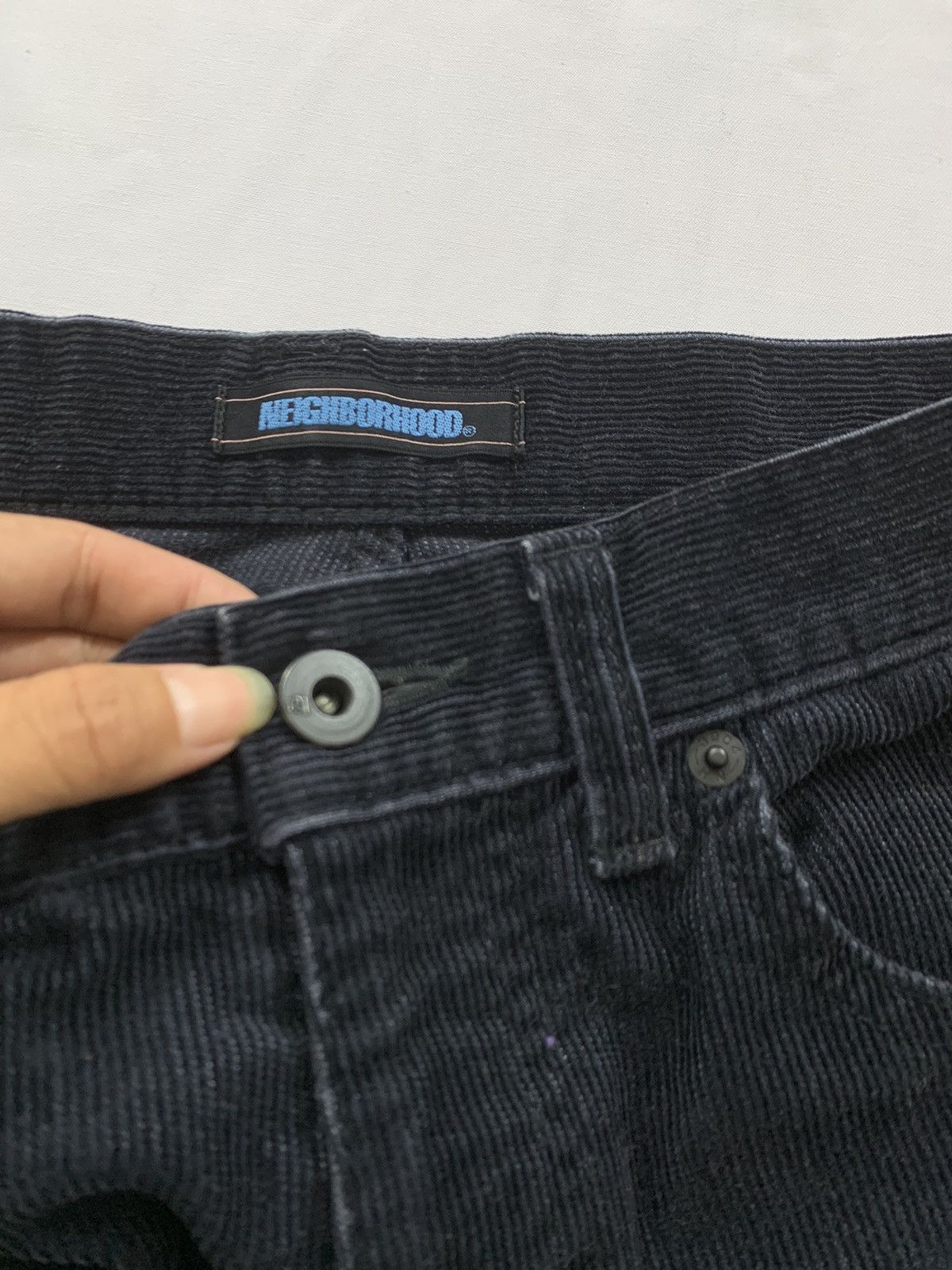 Neighborhood Neighborhood Distressed Corduroy Pants ifsix lgb syule Size US 29 - 3 Thumbnail