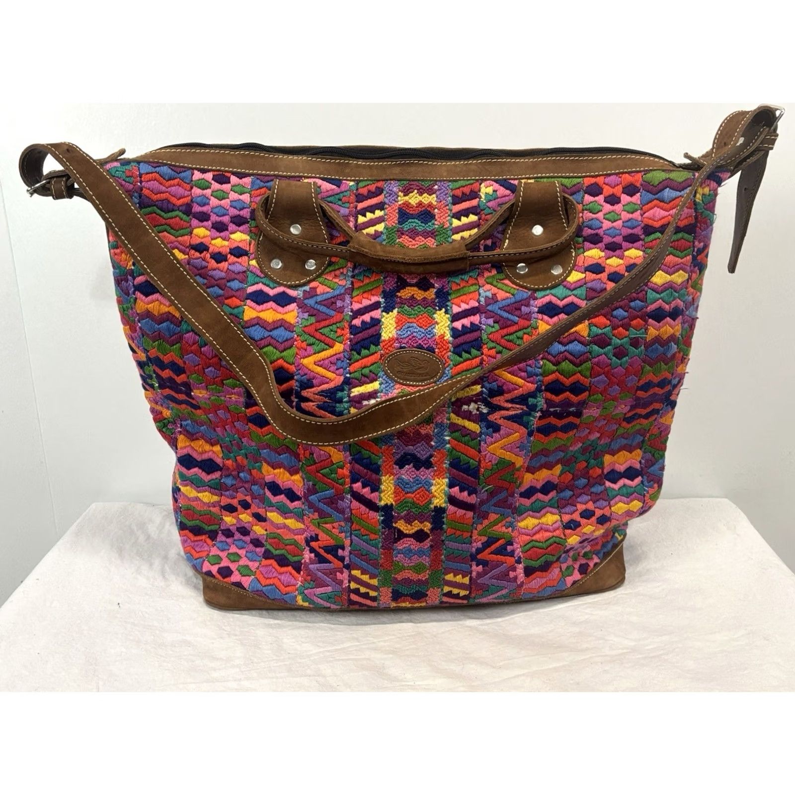 Vintage Guatemalan Huipil Weekender Travel Bag Unbranded Tote Convertible Size ONE SIZE - 2 Thumbnail
