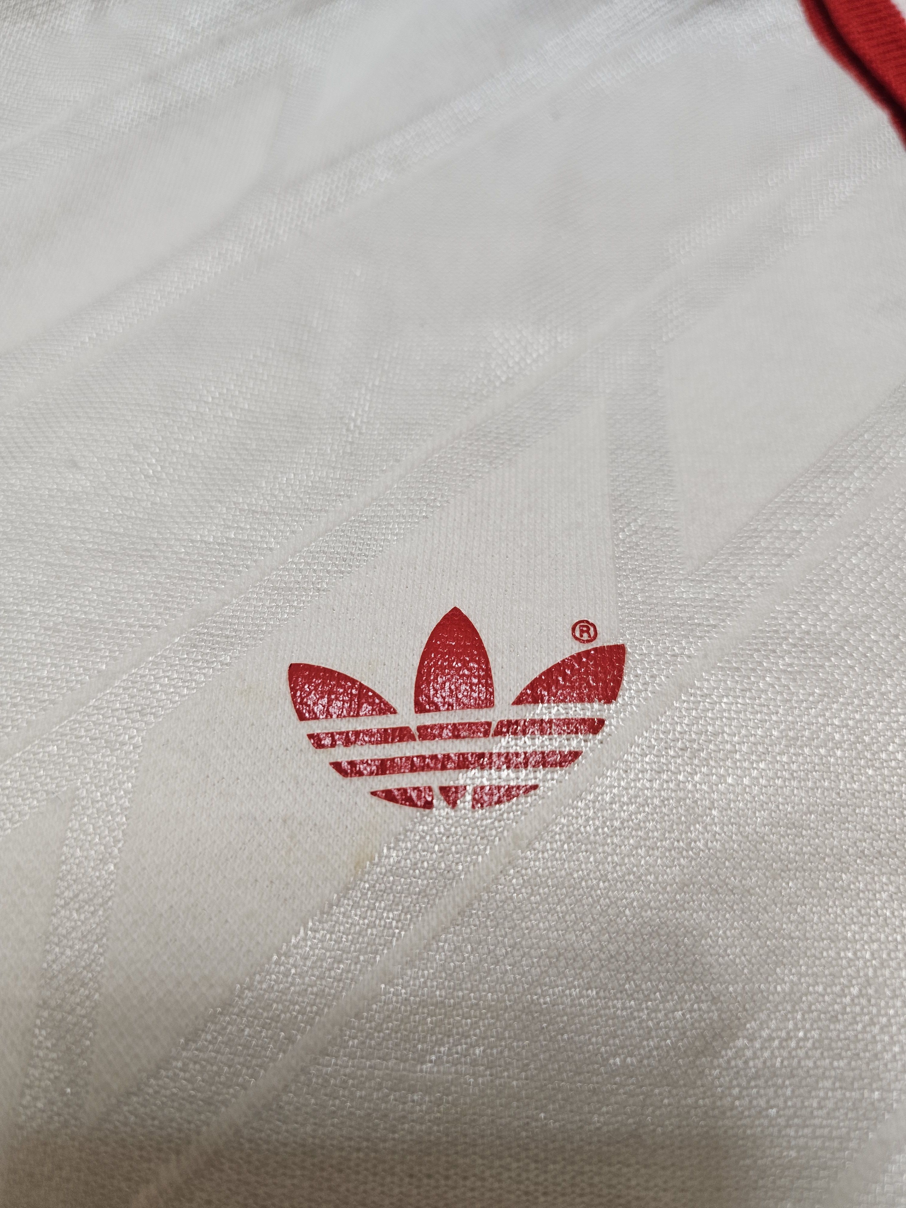 Adidas × Vintage ADIDAS VENTEX FOOTBALL SHIRT LONG 70s SOCCER JERSEY SUISSE Size US M / EU 48-50 / 2 - 4 Thumbnail