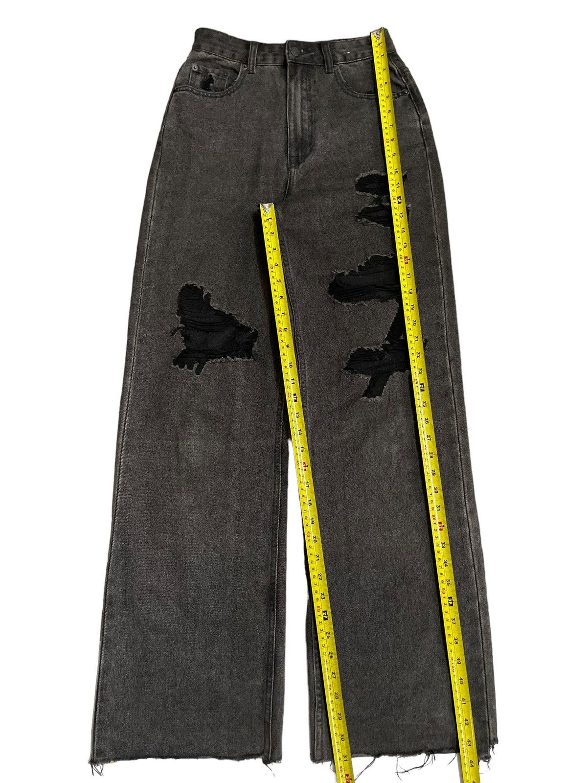 KMRii Vintage Japanese Distressed Fade Wash Wide Leg Baggy Jeans Size 26" / US 2 / IT 38 - 24 Thumbnail