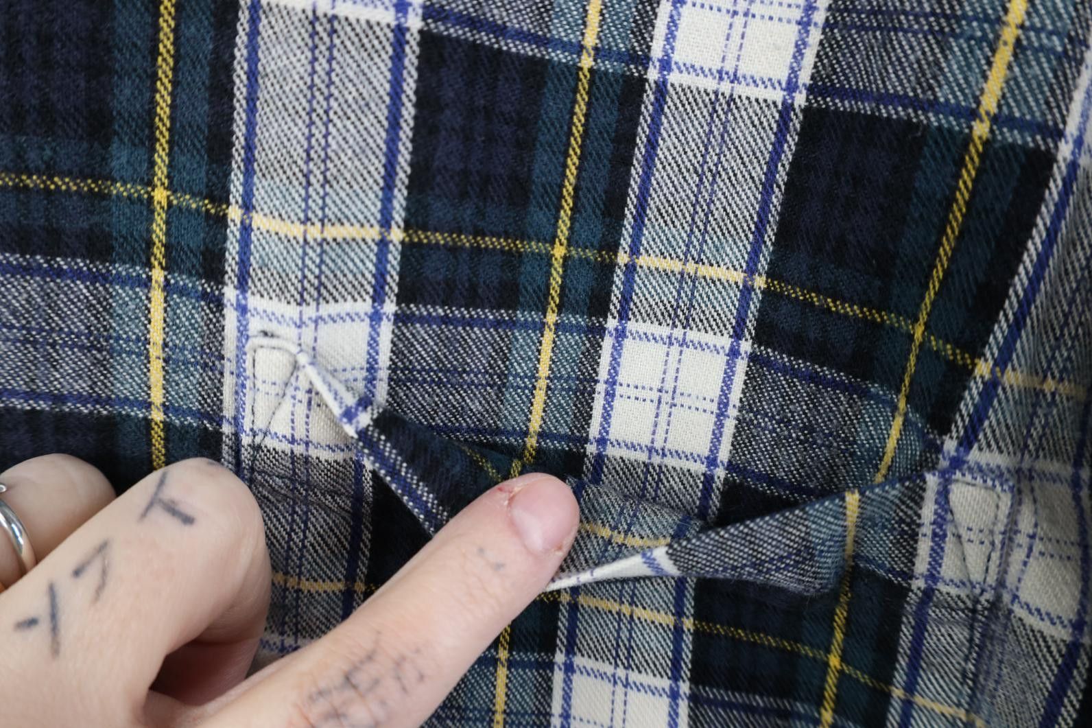 L.L. Bean Vintage 90s LL Bean Flannel Collared Button Down Shirt Plaid Size US M / EU 48-50 / 2 - 5 Thumbnail