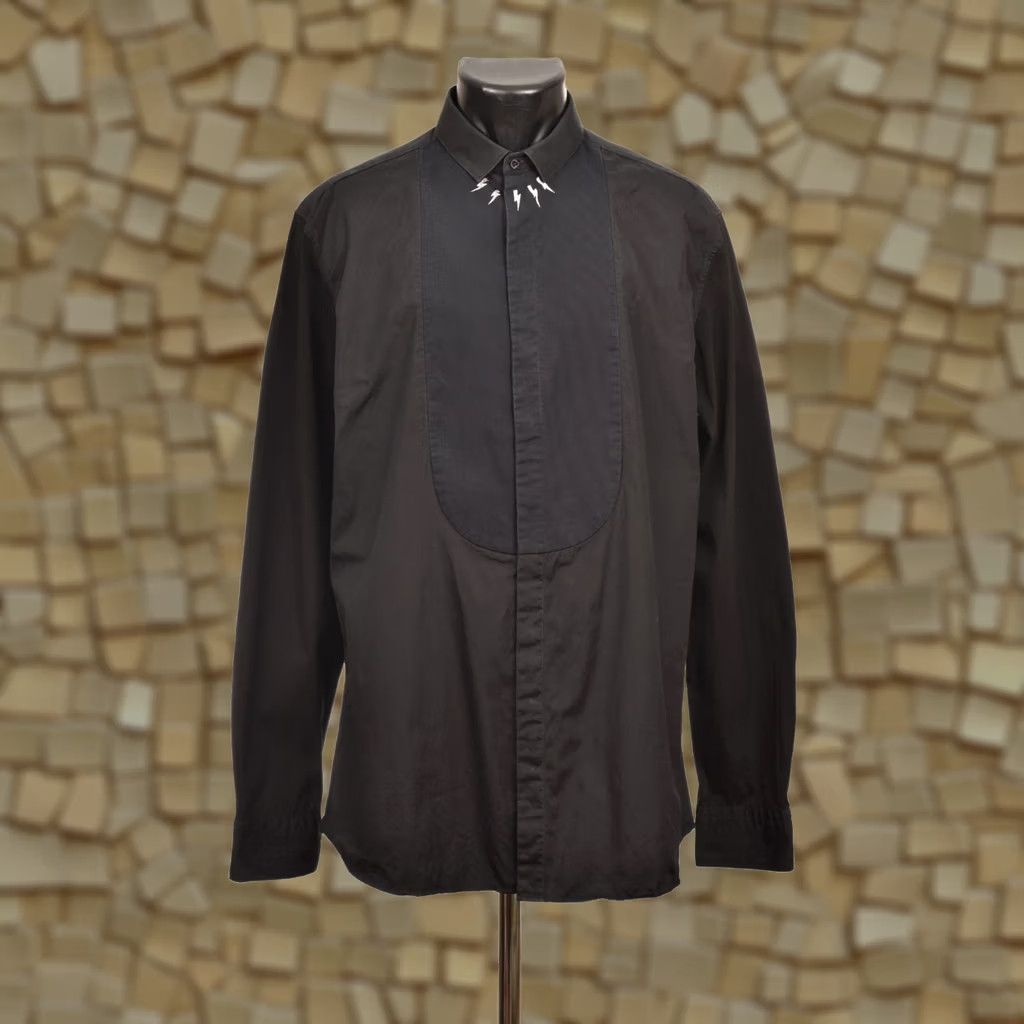 Neil Barrett Neil Barrett DDP Button-Up Shirt BCM597C Size 42 / 16.5 Black Long Sleeve Men's Clothing Size US XL / EU 56 / 4 - 1 Thumbnail