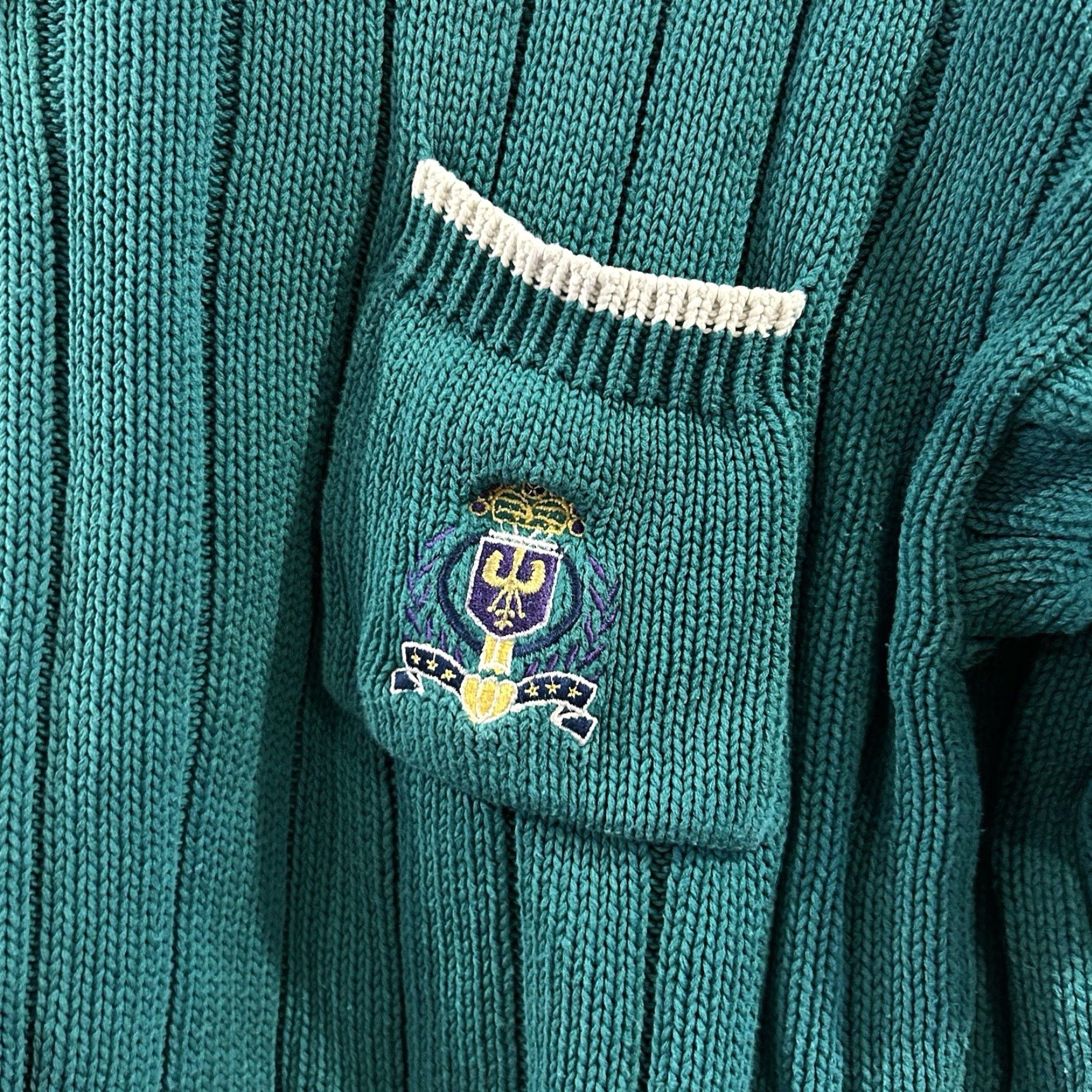 Gap VINTAGE GAP Embroidered Distressed Collared Collegiate Sweater Size Large Men Sweater Teal 1980s Classic Preppy Pullover Size US L / EU 52-54 / 3 - 4 Thumbnail