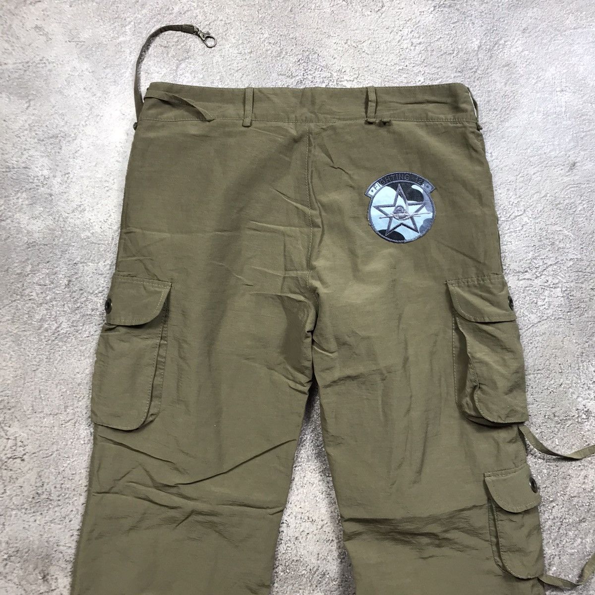 Vintage Y2K Baggy Distressed Cargo Pants Techwear Tactical Logo 28 Size 28" / US 6 / IT 42 - 7 Thumbnail