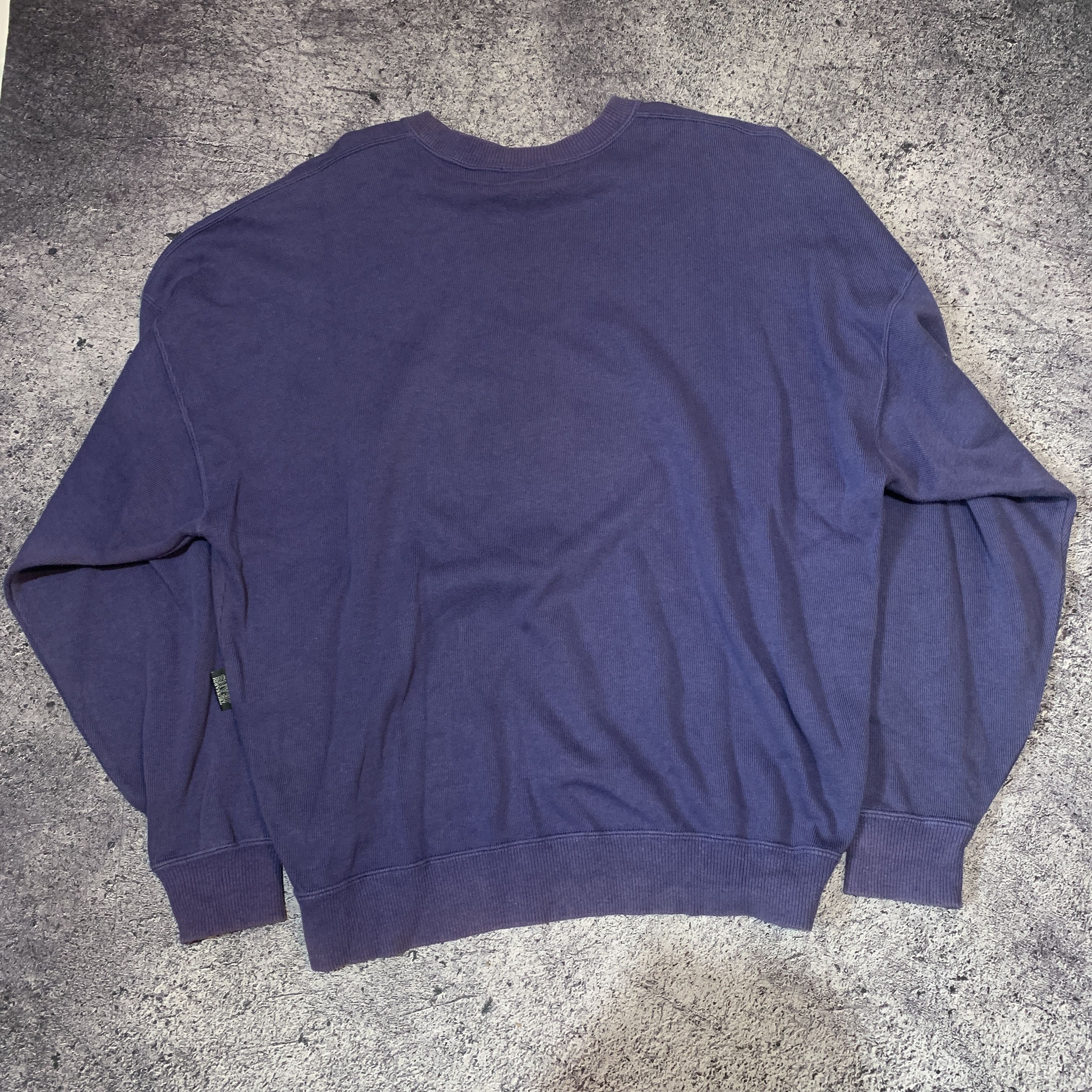 Japanese Brand 1990s Trussardi Jeans Faded Embroidery Logo Crewneck Size US L / EU 52-54 / 3 - 3 Thumbnail