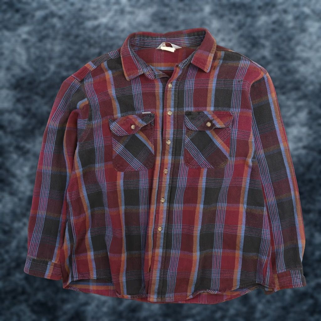 VINTAGE Carhartt Men's Button-Up Shirt Size 2XL Long Sleeve Plaid Cotton All Seasons