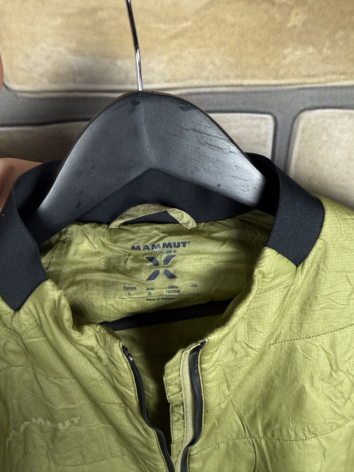 Mammut Very rare mammut eiger extreme bomber jacket Size US L / EU 52-54 / 3 - 7 Thumbnail