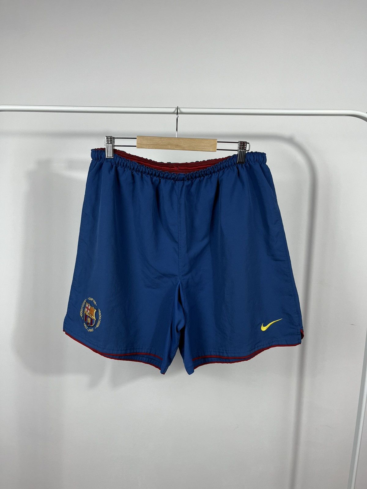 Nike Nike FC Barcelona Blue Football Shorts Size XL Size US 36 / EU 52 - 1 Thumbnail