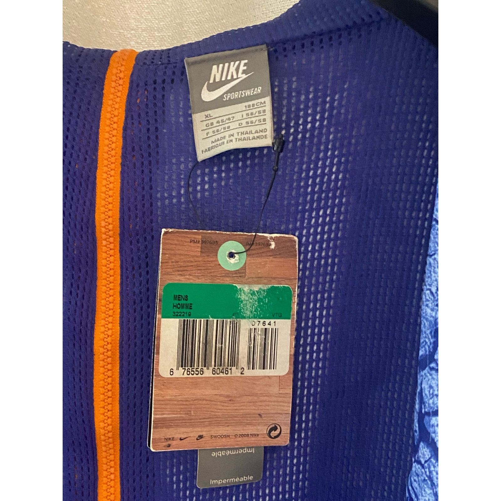 Nike vtg Nike Sportswear nylon zip up jacket m xlarge Size US XL / EU 56 / 4 - 7 Thumbnail