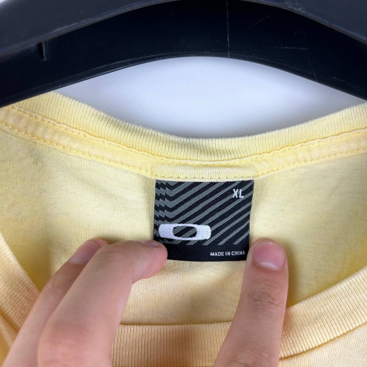 Oakley Vintage Oakley Surf Boxy Archival T-shirt Y2K M Size US M / EU 48-50 / 2 - 4 Thumbnail