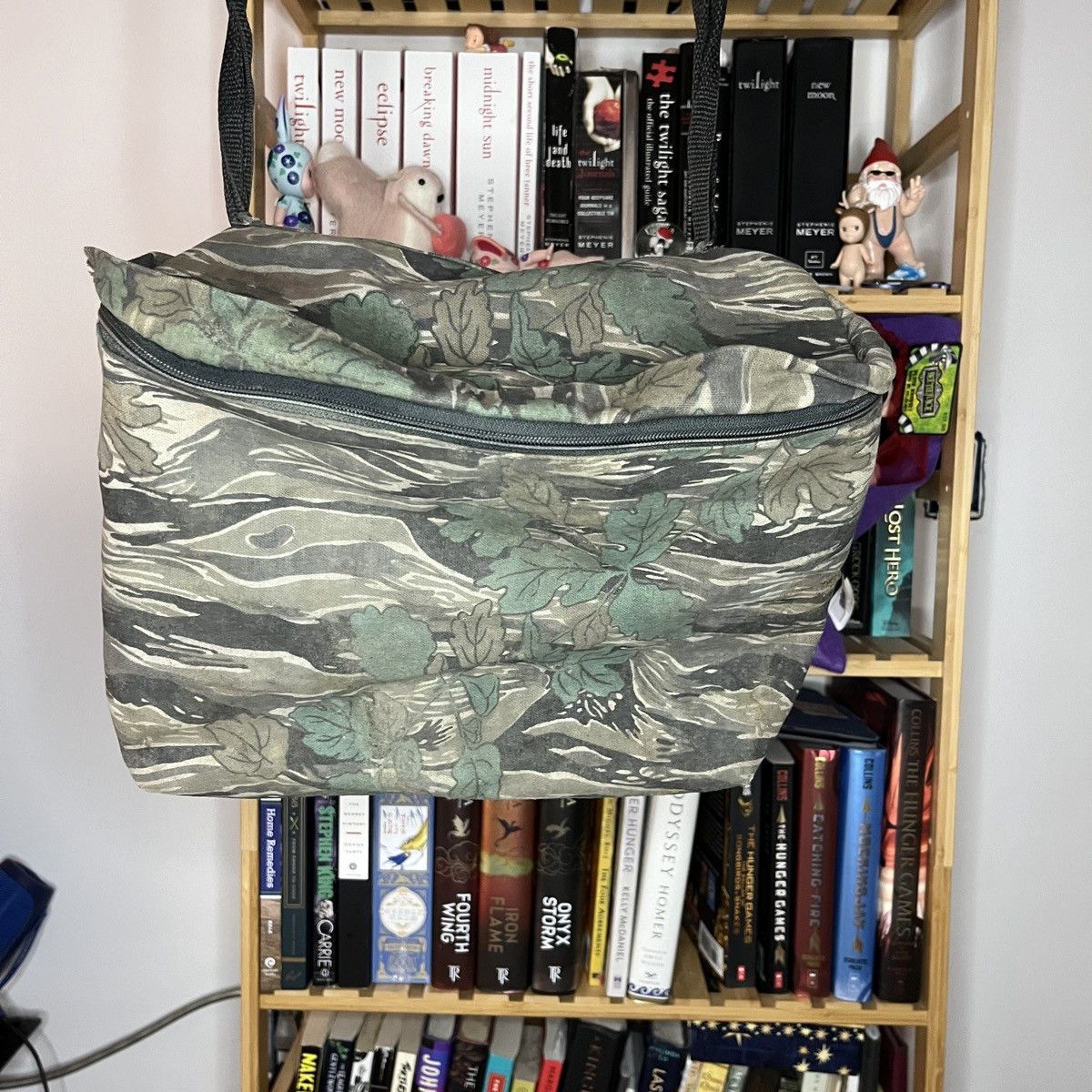 Vintage Vintage Camo Buckle Bag Crossbody Fanny Pack Size ONE SIZE - 1 Thumbnail