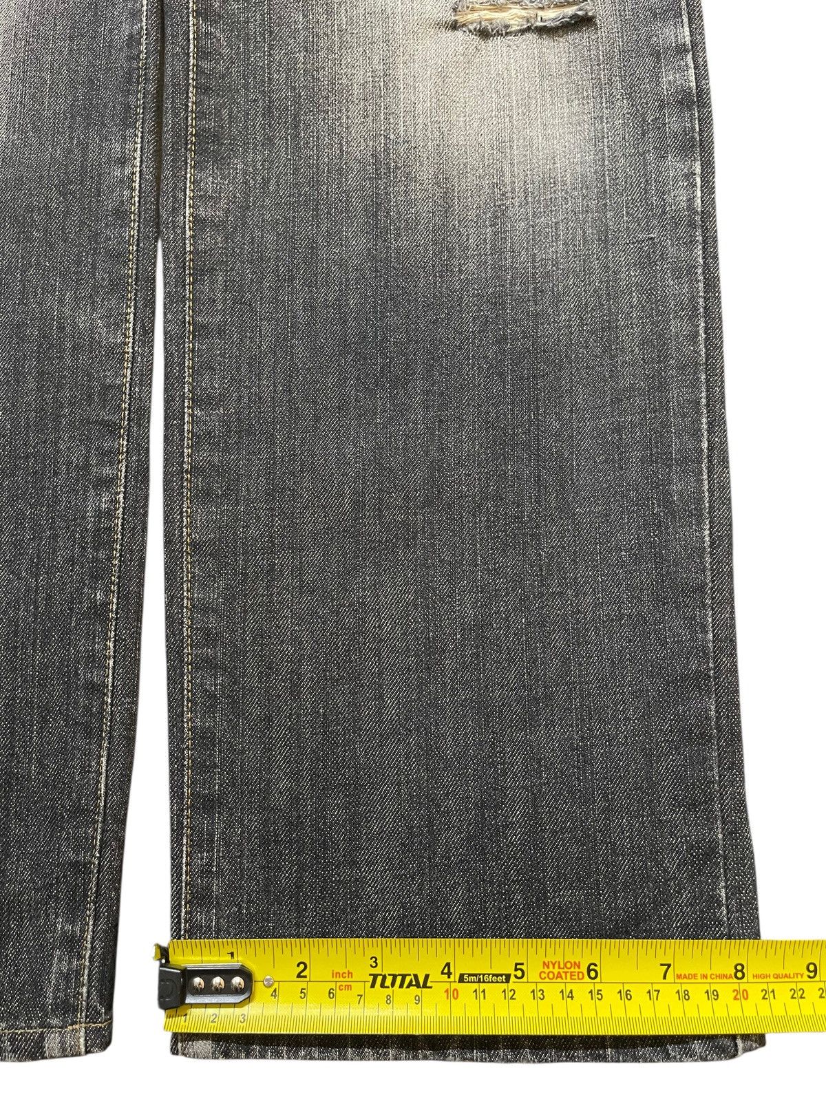 Edwin Vintage Edwin Faded Stone Wash Distress Style Loose Jeans Size US 32 / EU 48 - 17 Thumbnail