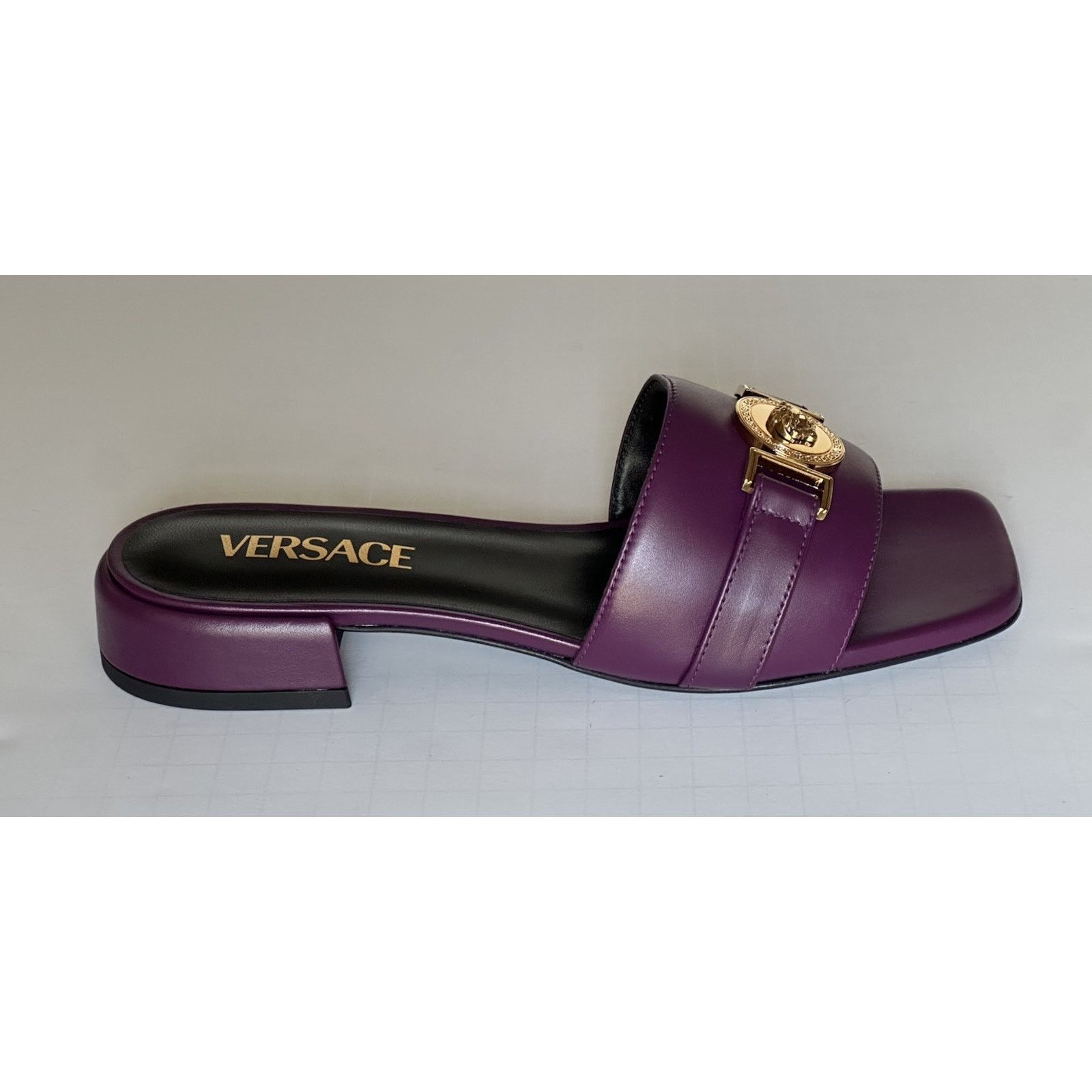 Versace VERSACE Medusa Women's Plum Sandals 6 US (36 Euro) 1014748 Size US 6 / IT 36 - 4 Thumbnail