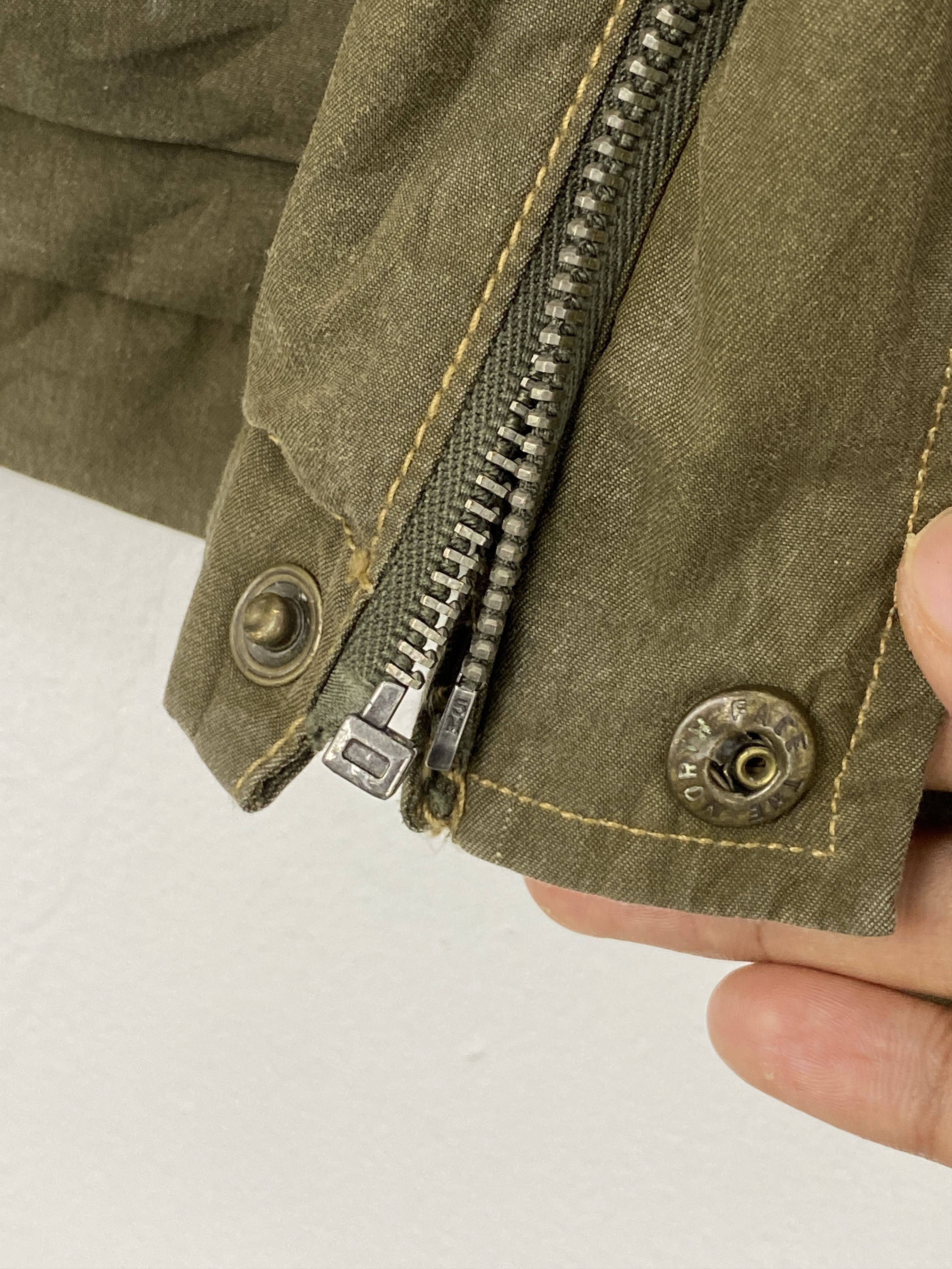 The North Face Vintage The North Face Adventure Series Zipper Jacket J1906 Size US XL / EU 56 / 4 - 11 Thumbnail