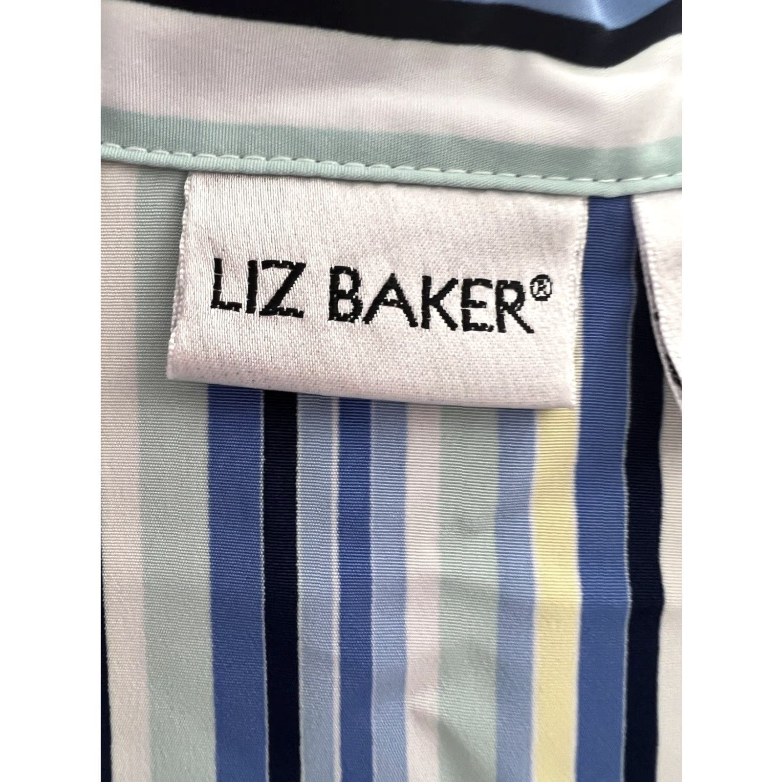 Vintage Womens Liz Baker Shirt Striped Short Sleeve Button Up Blue (Size 10) Size L / US 10 / IT 46 - 5 Thumbnail