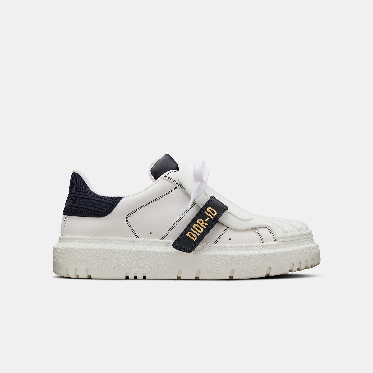 o1bcso1str0224 Sneaker in White Blue
