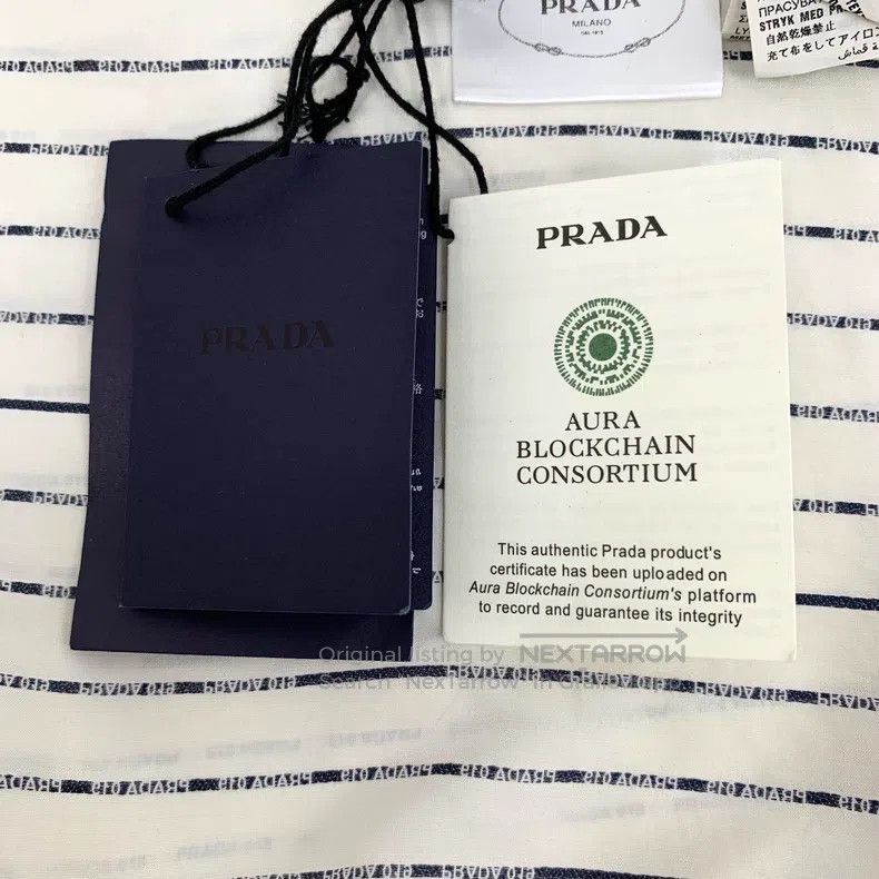 Prada Prada White vertical stripe logo letter bullet screen cott Size US XXS / EU 40 - 6 Thumbnail